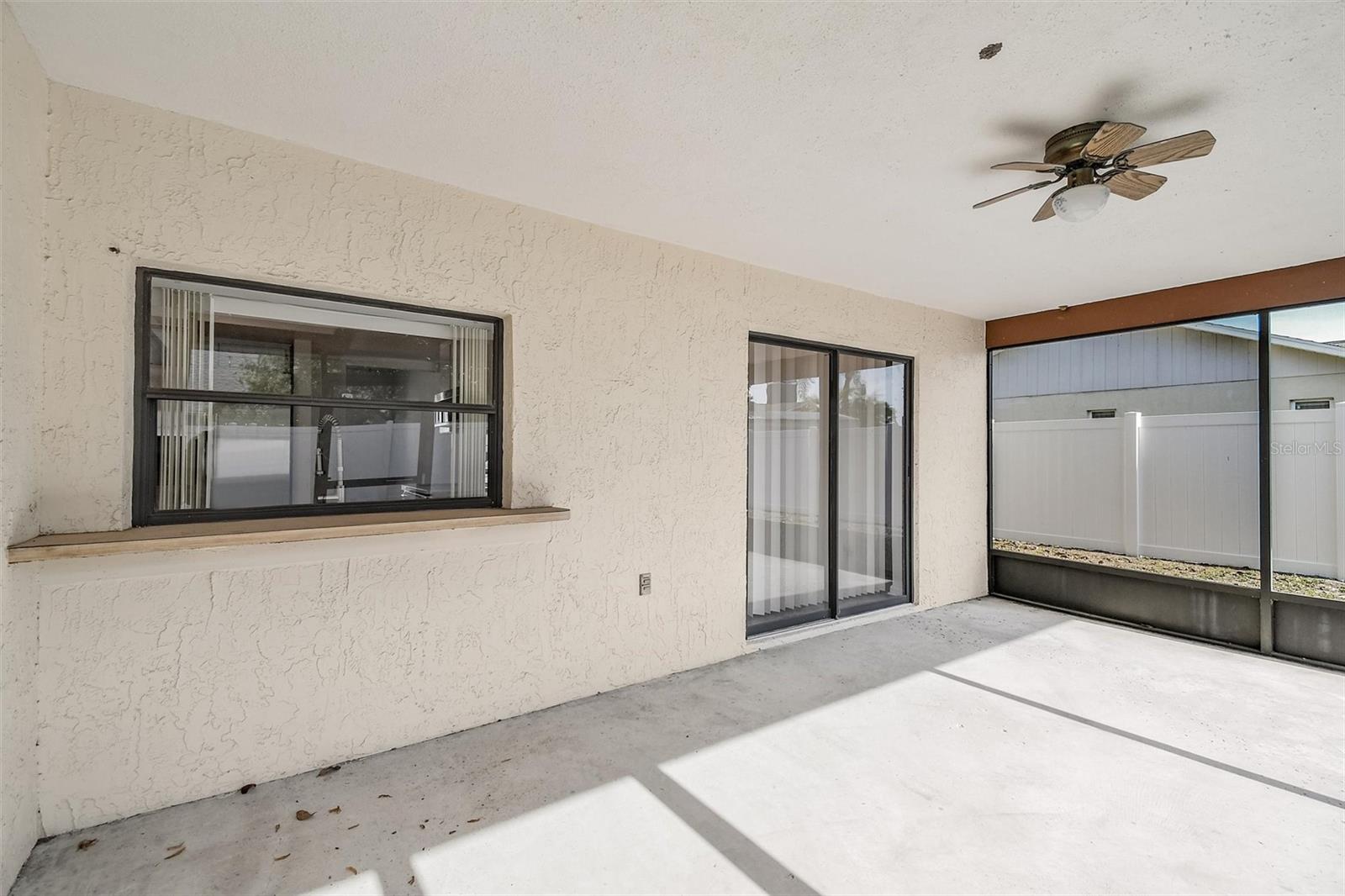 Image 18 of 31 For 4422 Tall Oak Lane