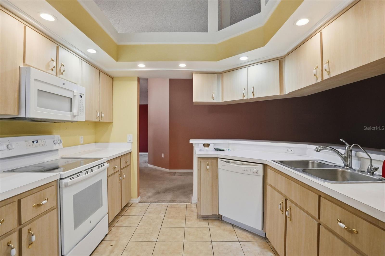 Image 16 of 61 For 11298 Copley Court