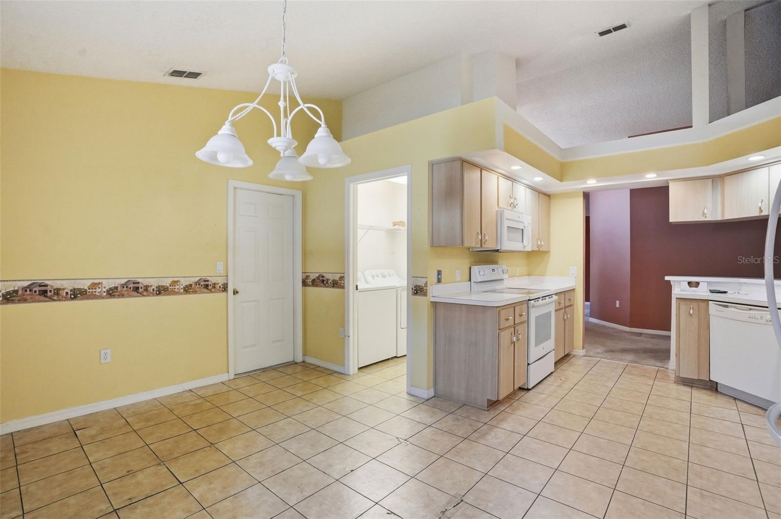 Image 24 of 61 For 11298 Copley Court