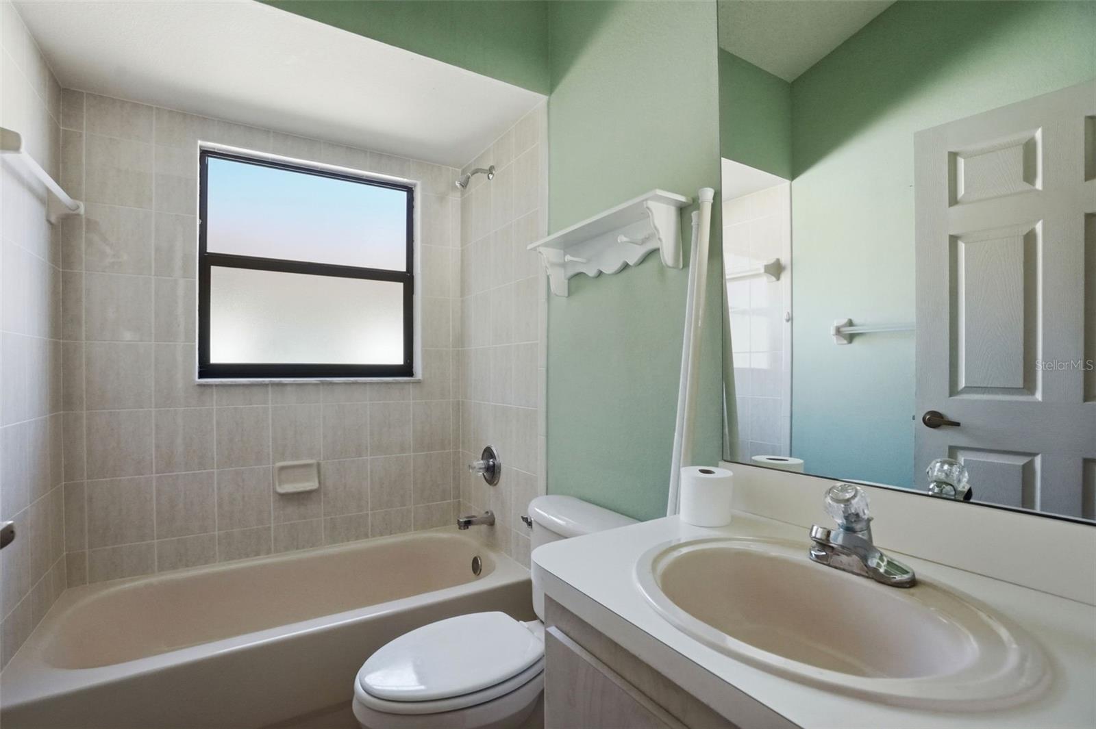 Image 32 of 61 For 11298 Copley Court