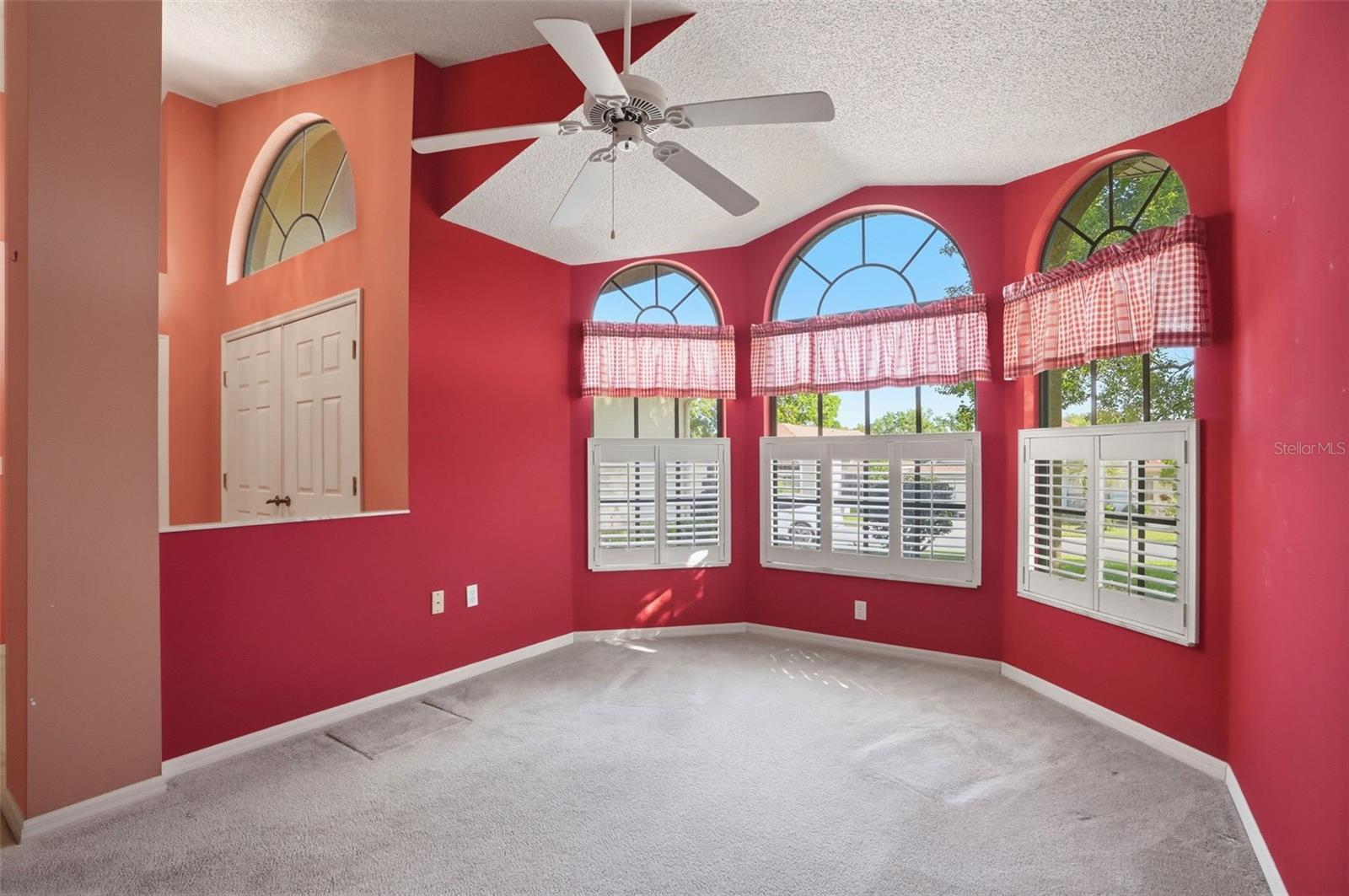 Image 36 of 61 For 11298 Copley Court