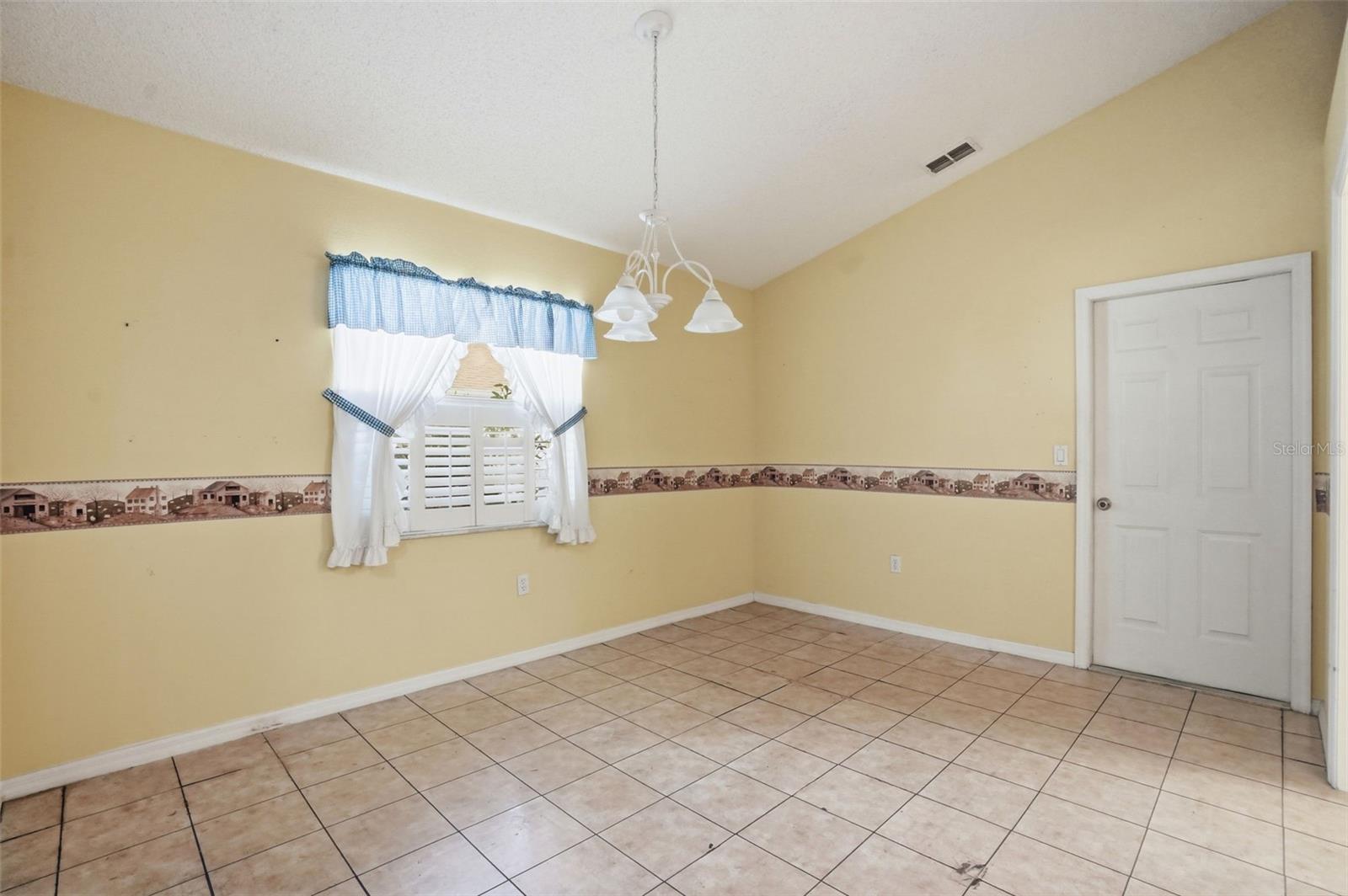 Image 45 of 61 For 11298 Copley Court