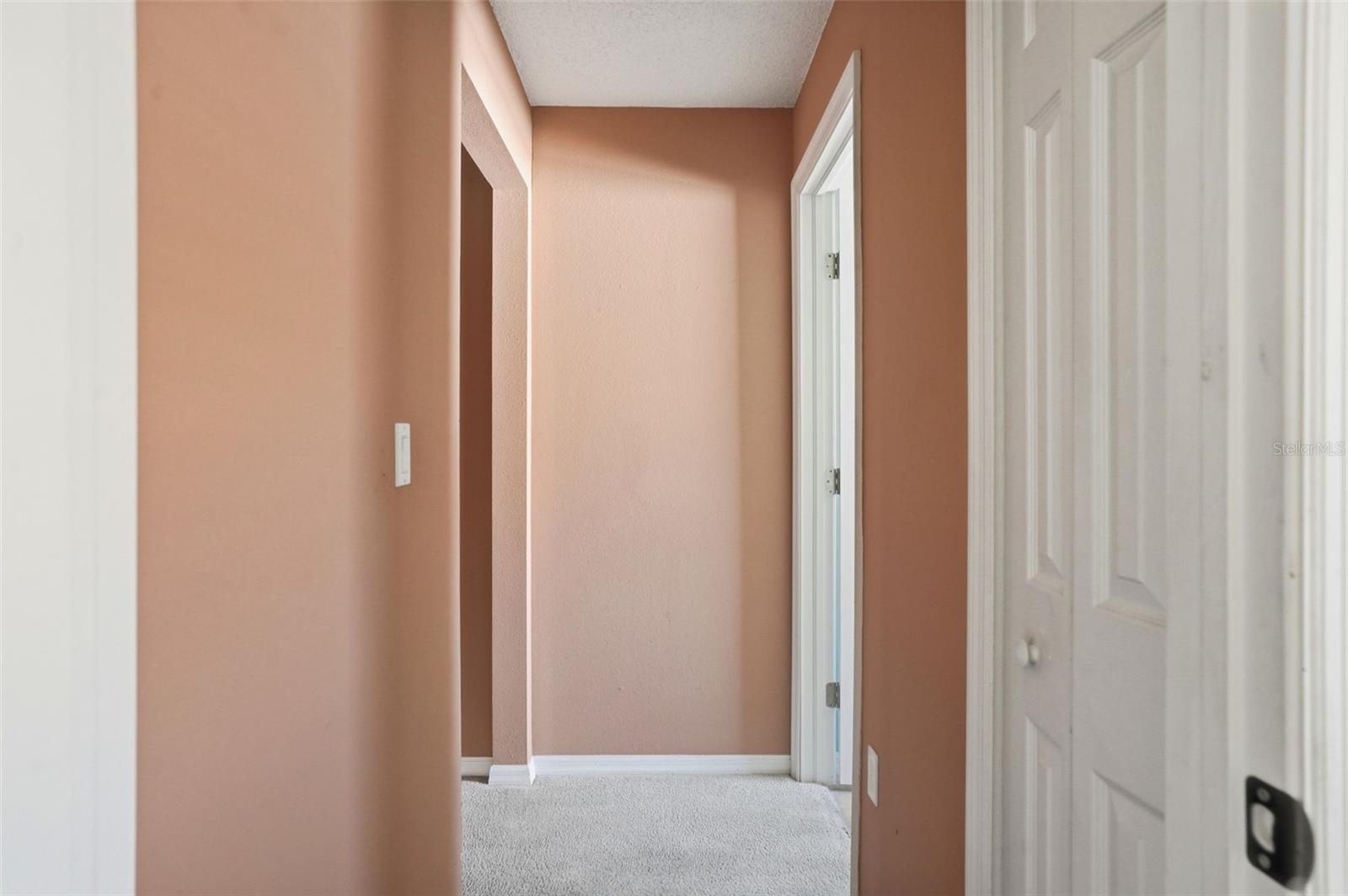 Image 5 of 61 For 11298 Copley Court
