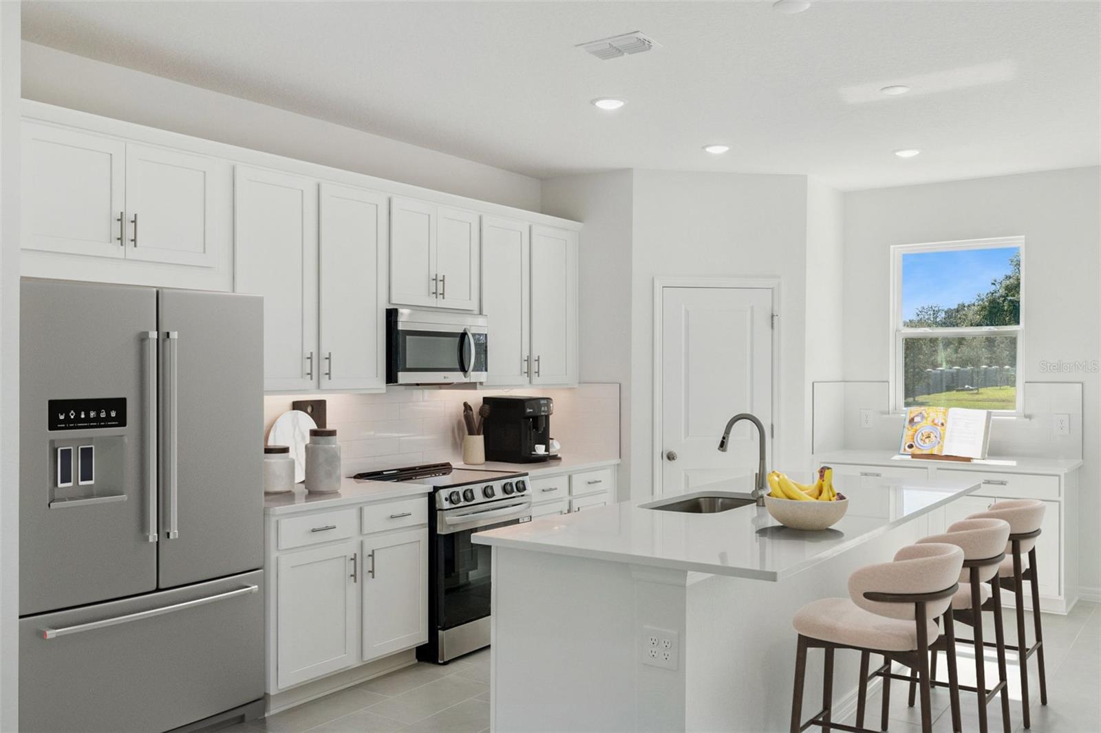 Image 4 of 20 For 2369 Huanier Court