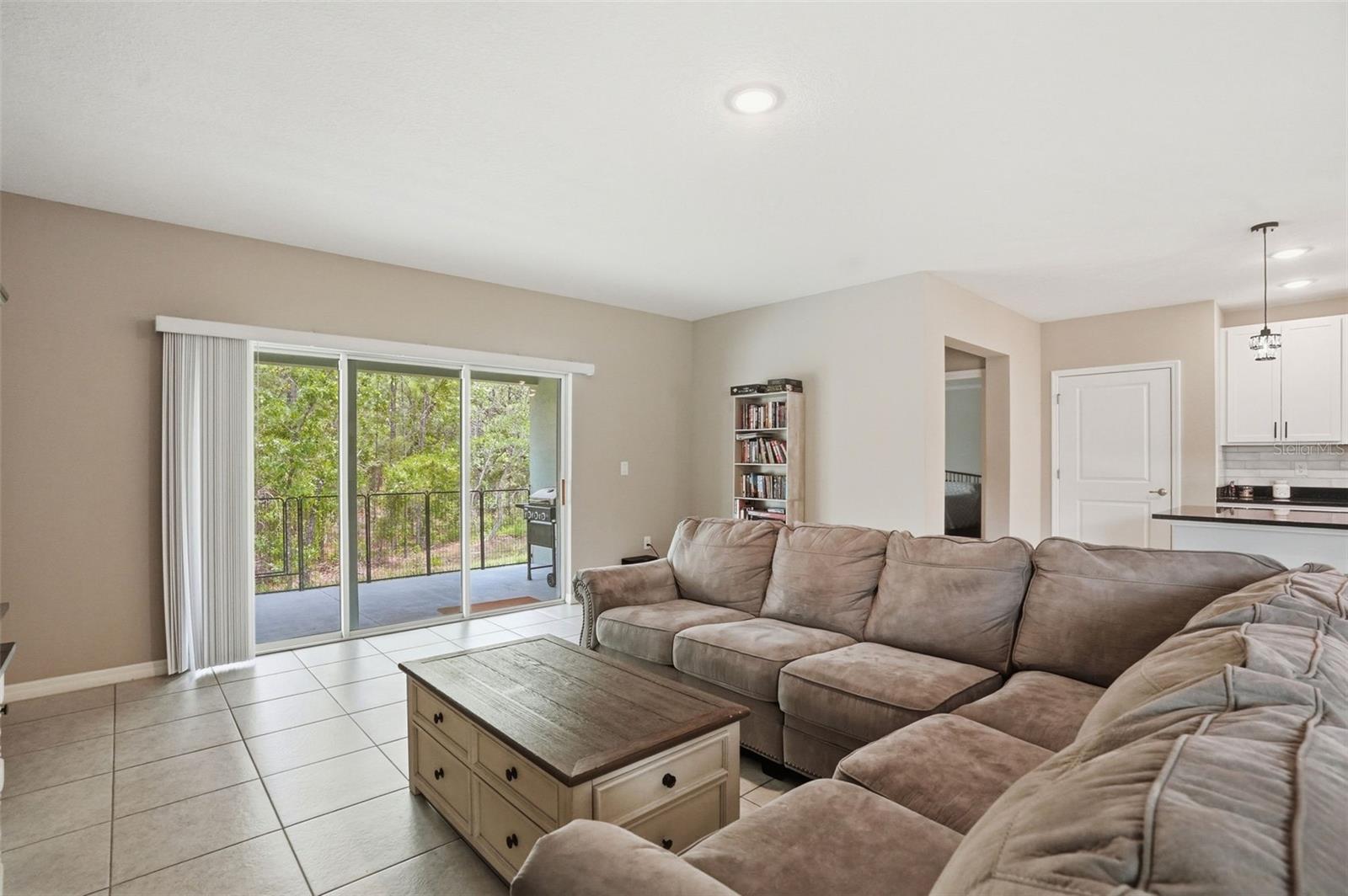 Listing photo id 19 for 39 Milbark Drive
