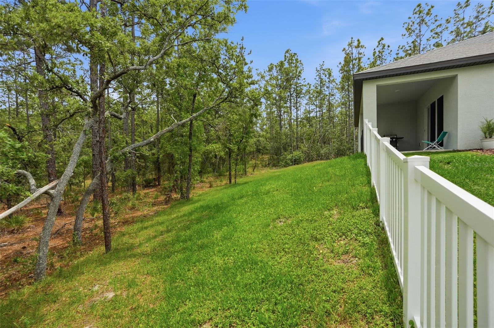 Listing photo id 55 for 39 Milbark Drive
