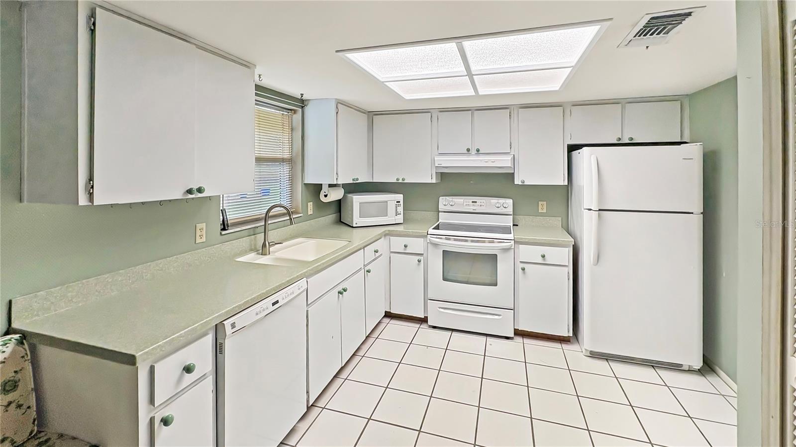 Image 4 of 14 For 6173 Ocean Pines Lane