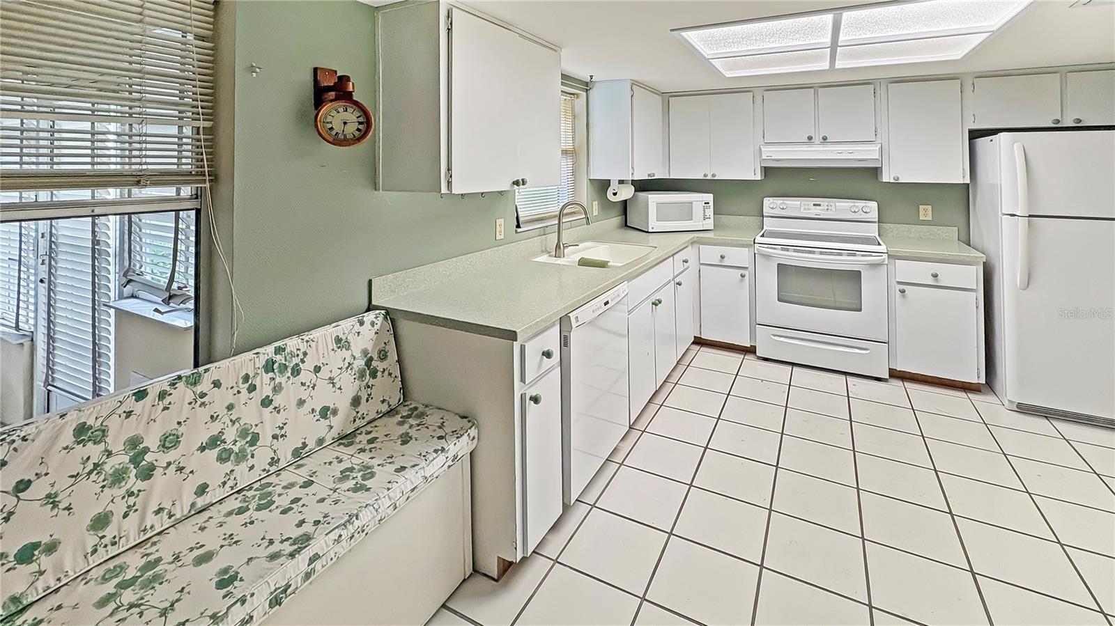 Image 5 of 14 For 6173 Ocean Pines Lane