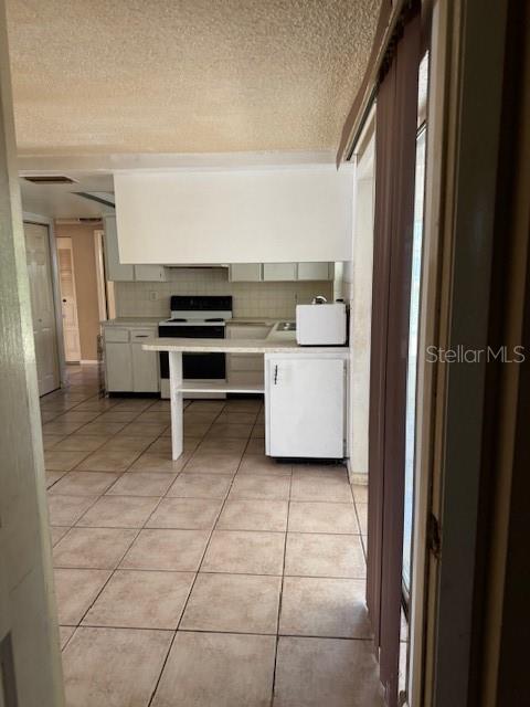 Image 30 of 38 For 8811 Goshen Lane
