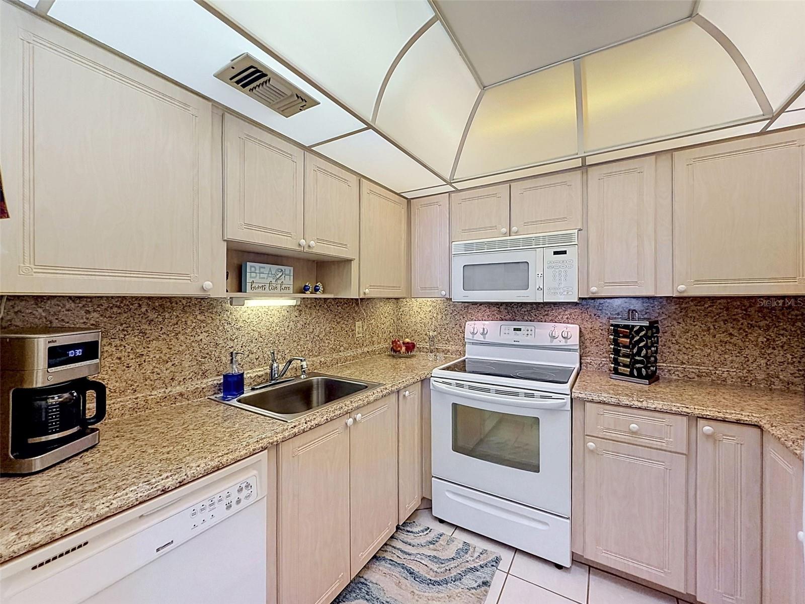 Listing photo id 23 for 11935 Boynton Lane 17gb