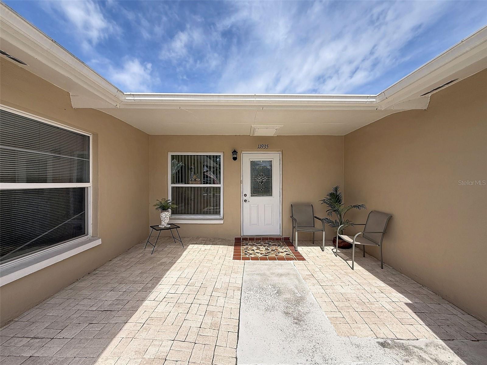 Listing photo id 2 for 11935 Boynton Lane 17gb
