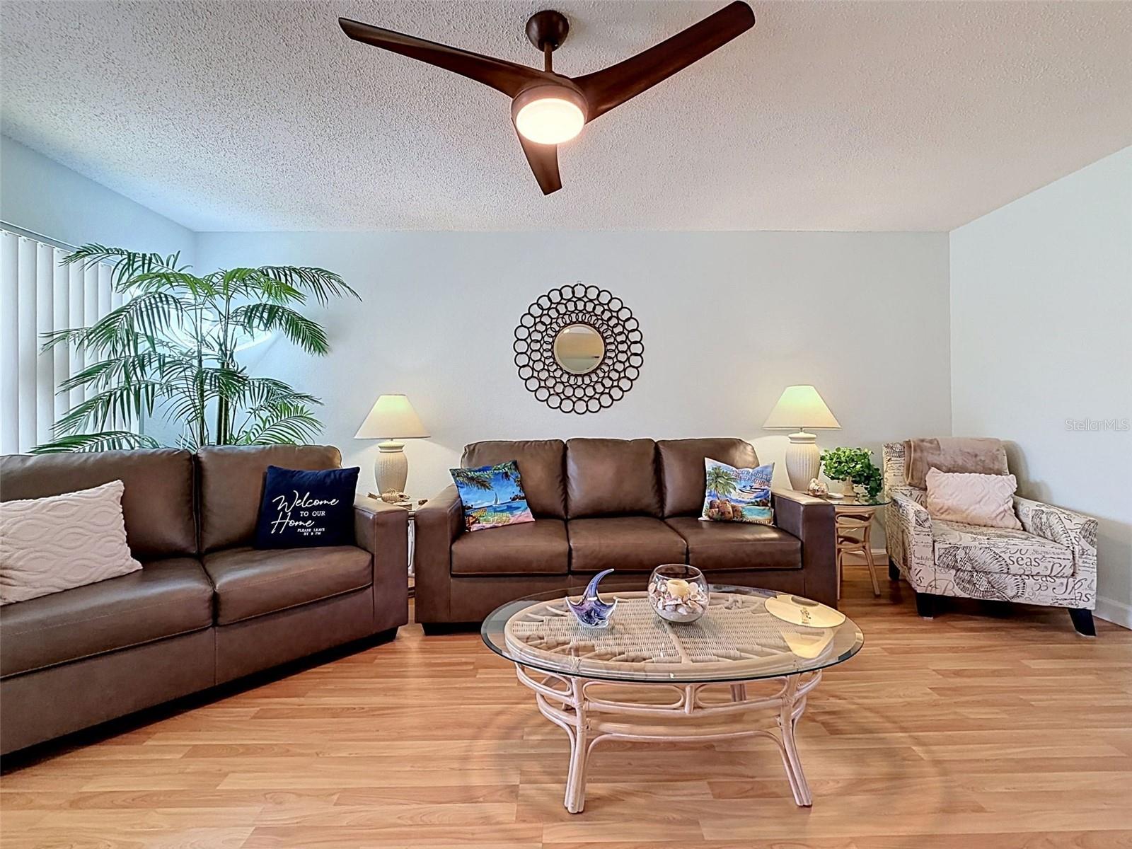 Listing photo id 4 for 11935 Boynton Lane 17gb