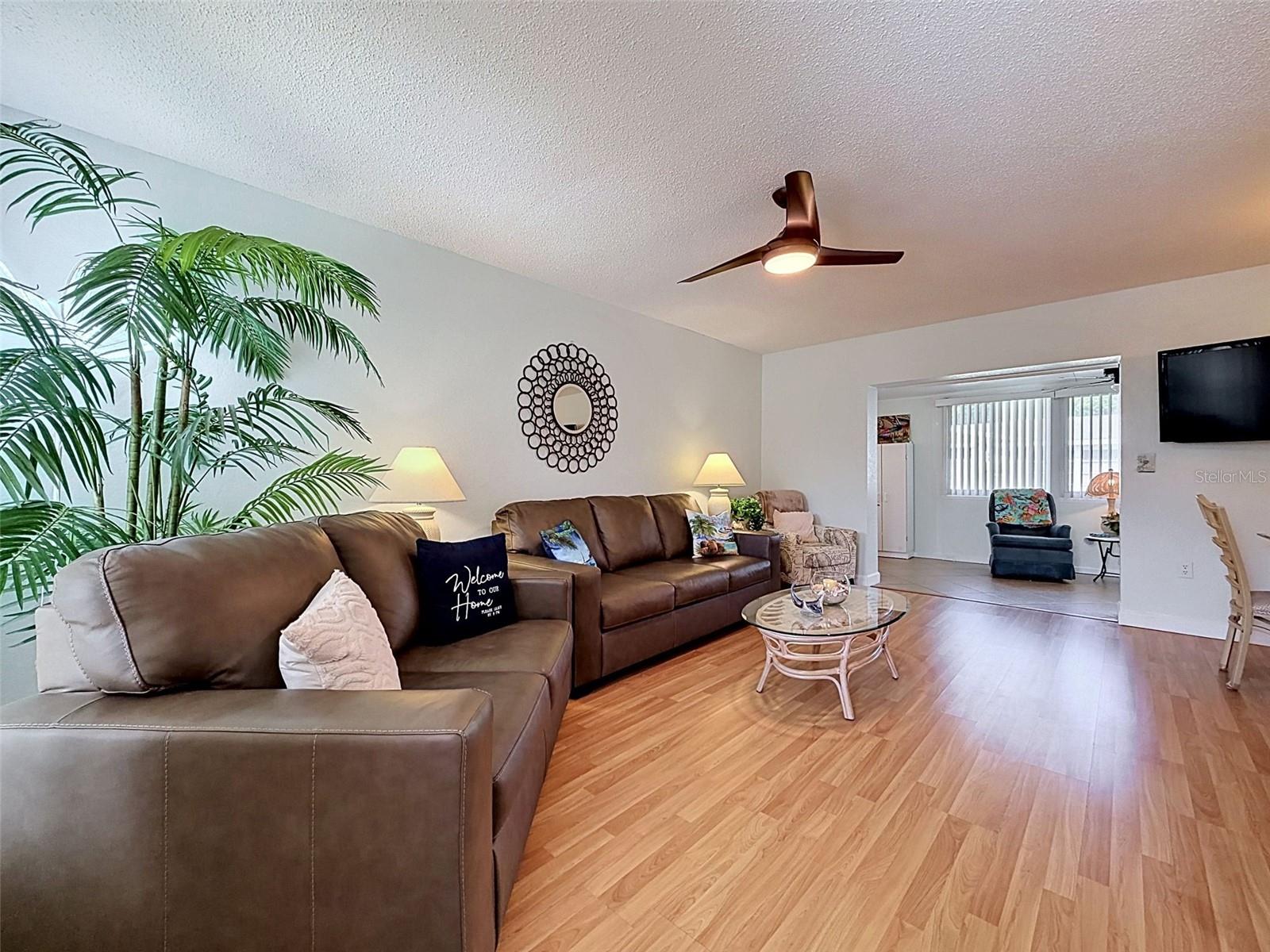 Listing photo id 5 for 11935 Boynton Lane 17gb