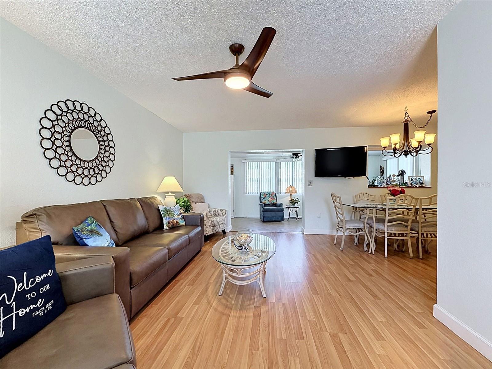 Listing photo id 6 for 11935 Boynton Lane 17gb