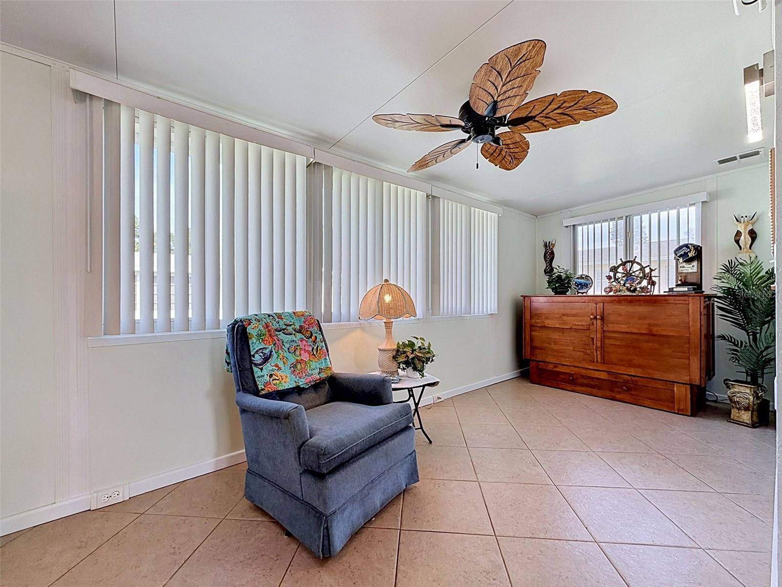 Listing photo id 7 for 11935 Boynton Lane 17gb
