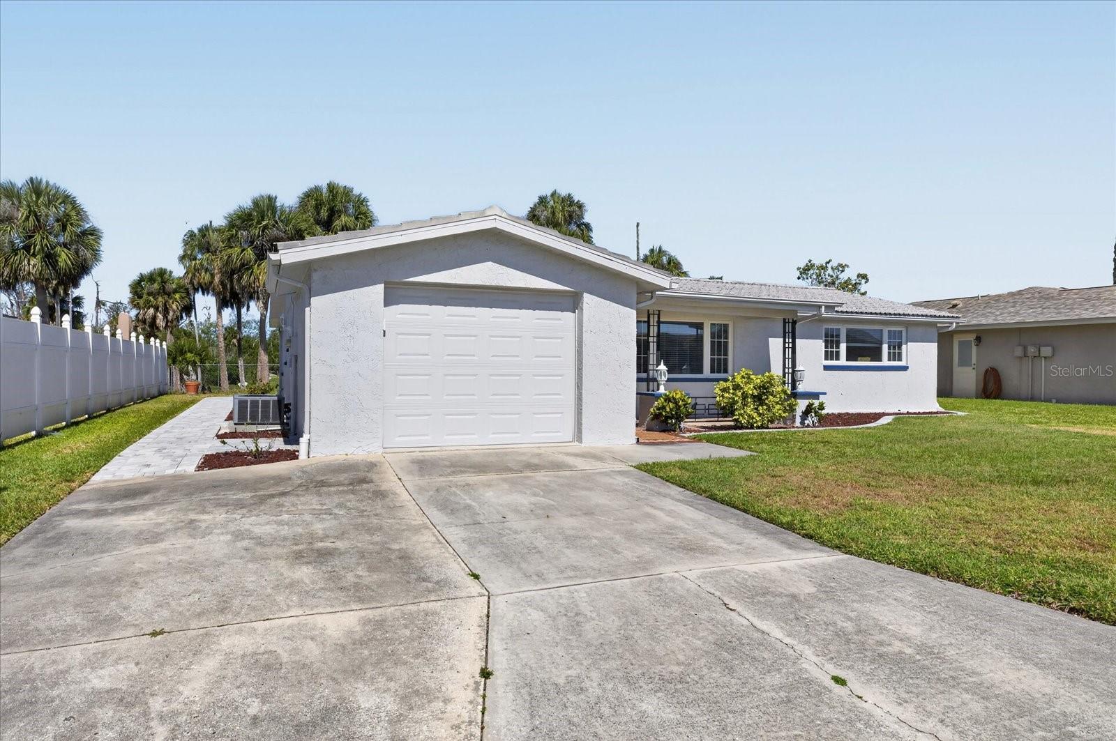 Image 43 of 48 For 4256 Rudder Way
