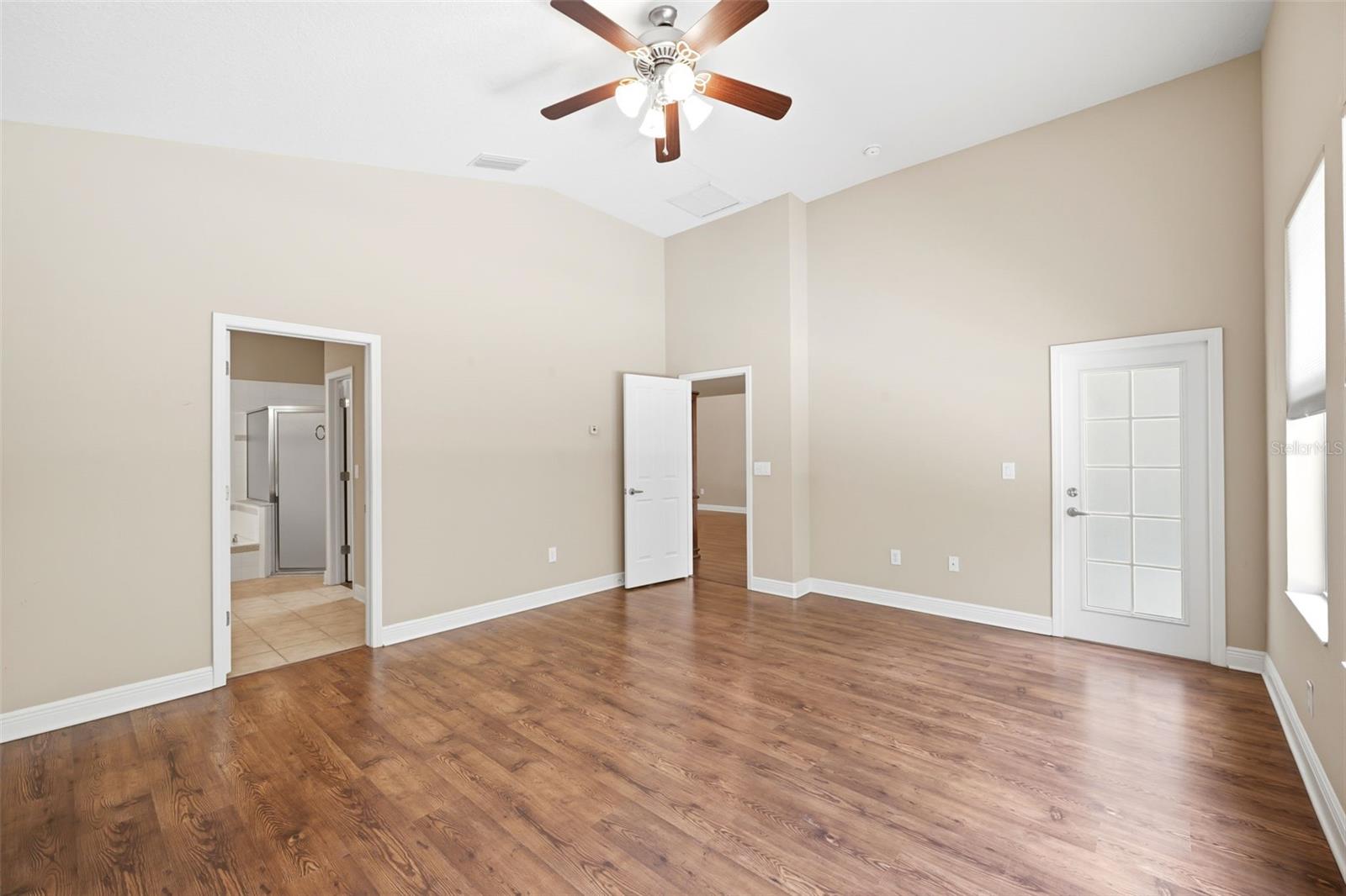 Image 13 of 67 For 4495 Edenrock Place
