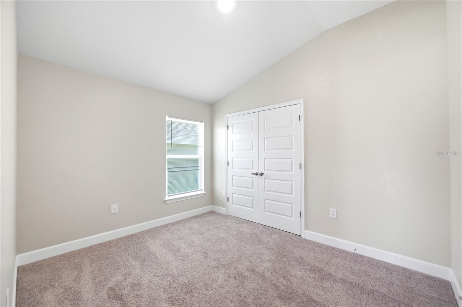 Image 20 of 53 For 5524 Ocean Breeze Drive
