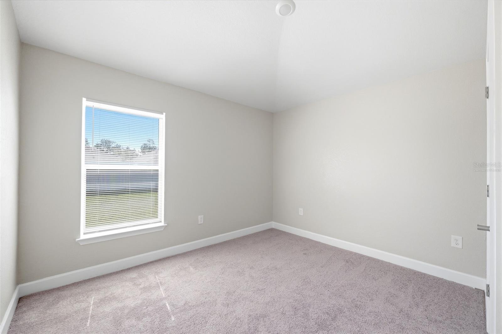 Image 23 of 53 For 5524 Ocean Breeze Drive