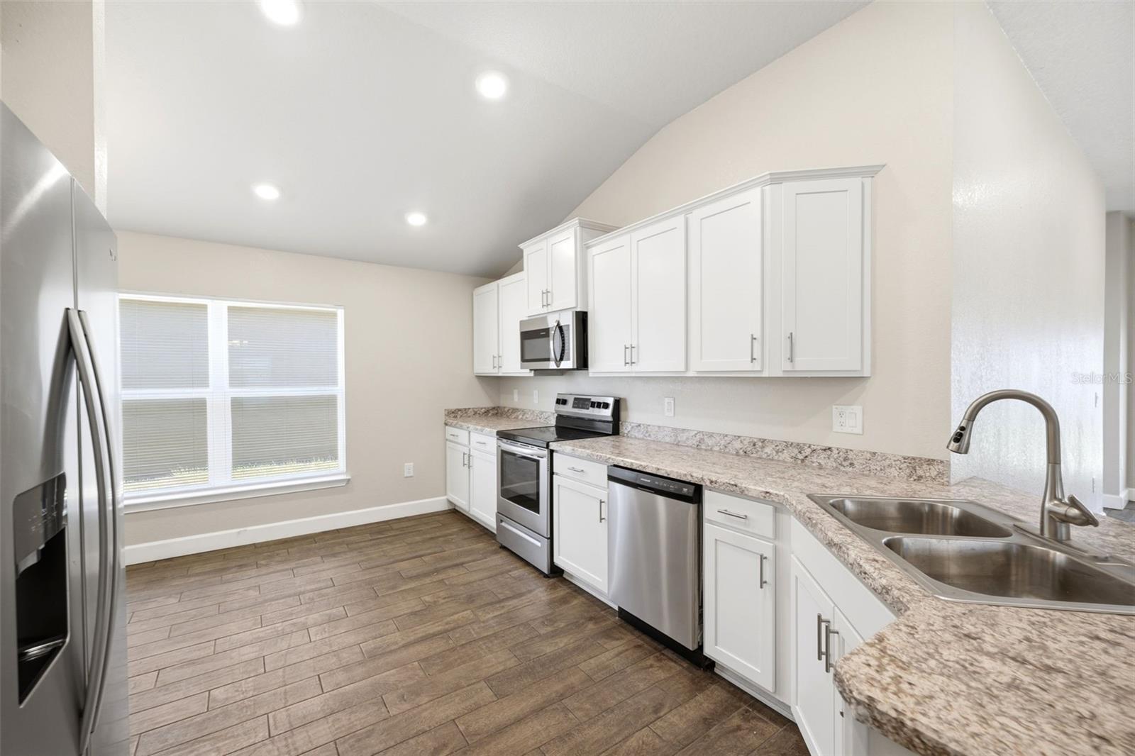 Image 48 of 53 For 5524 Ocean Breeze Drive