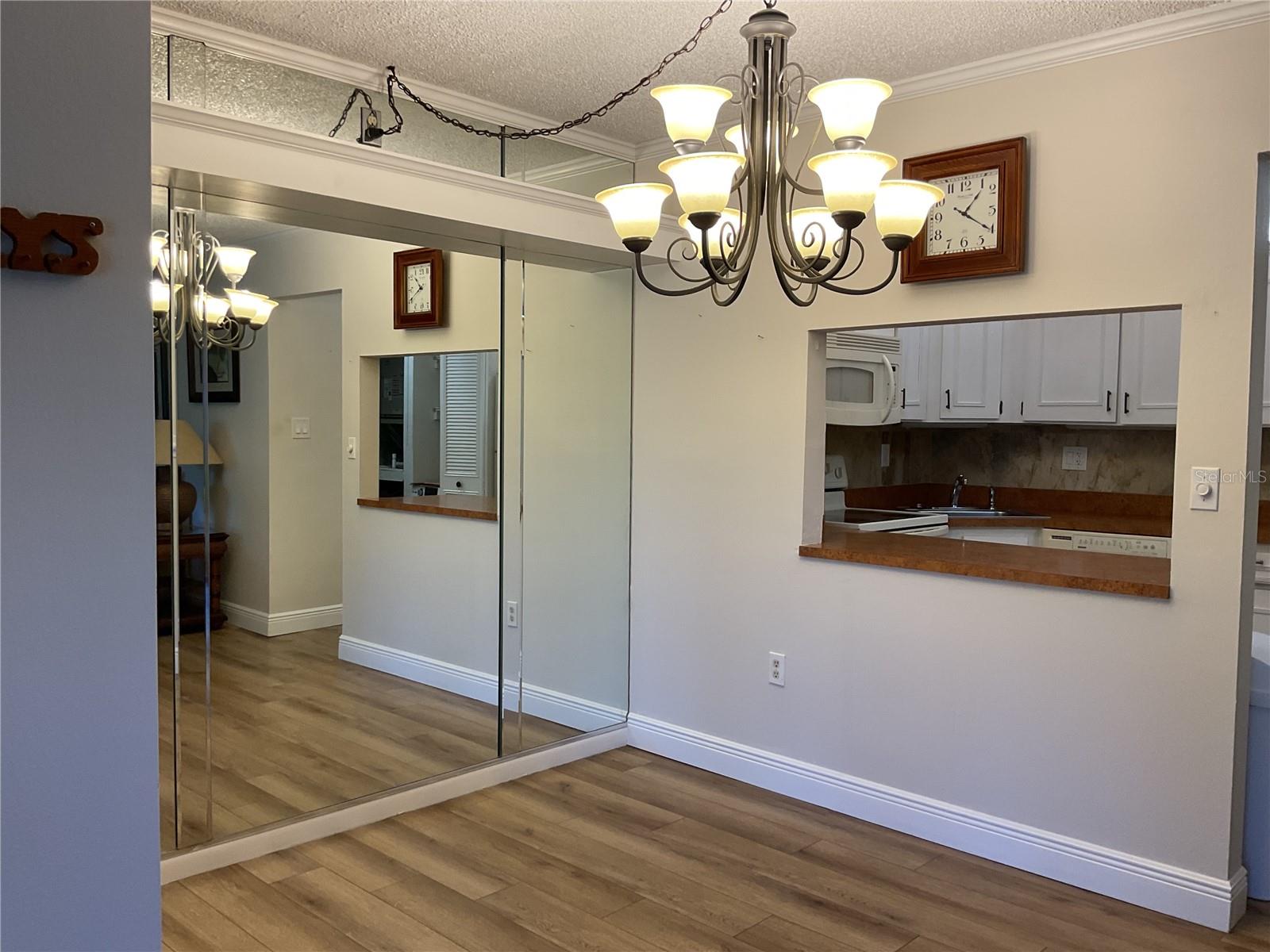 Image 8 of 28 For 2687 Pine Ridge Way S H1