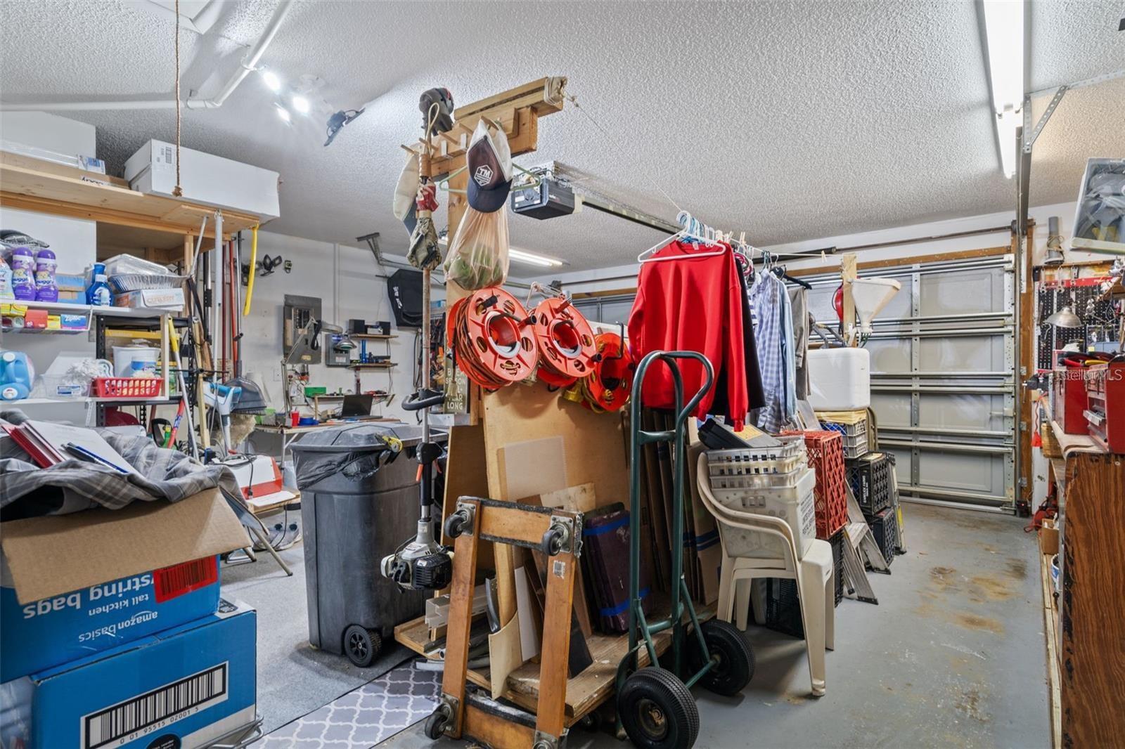 Image 3 of 22 For 8914 Schrader Boulevard