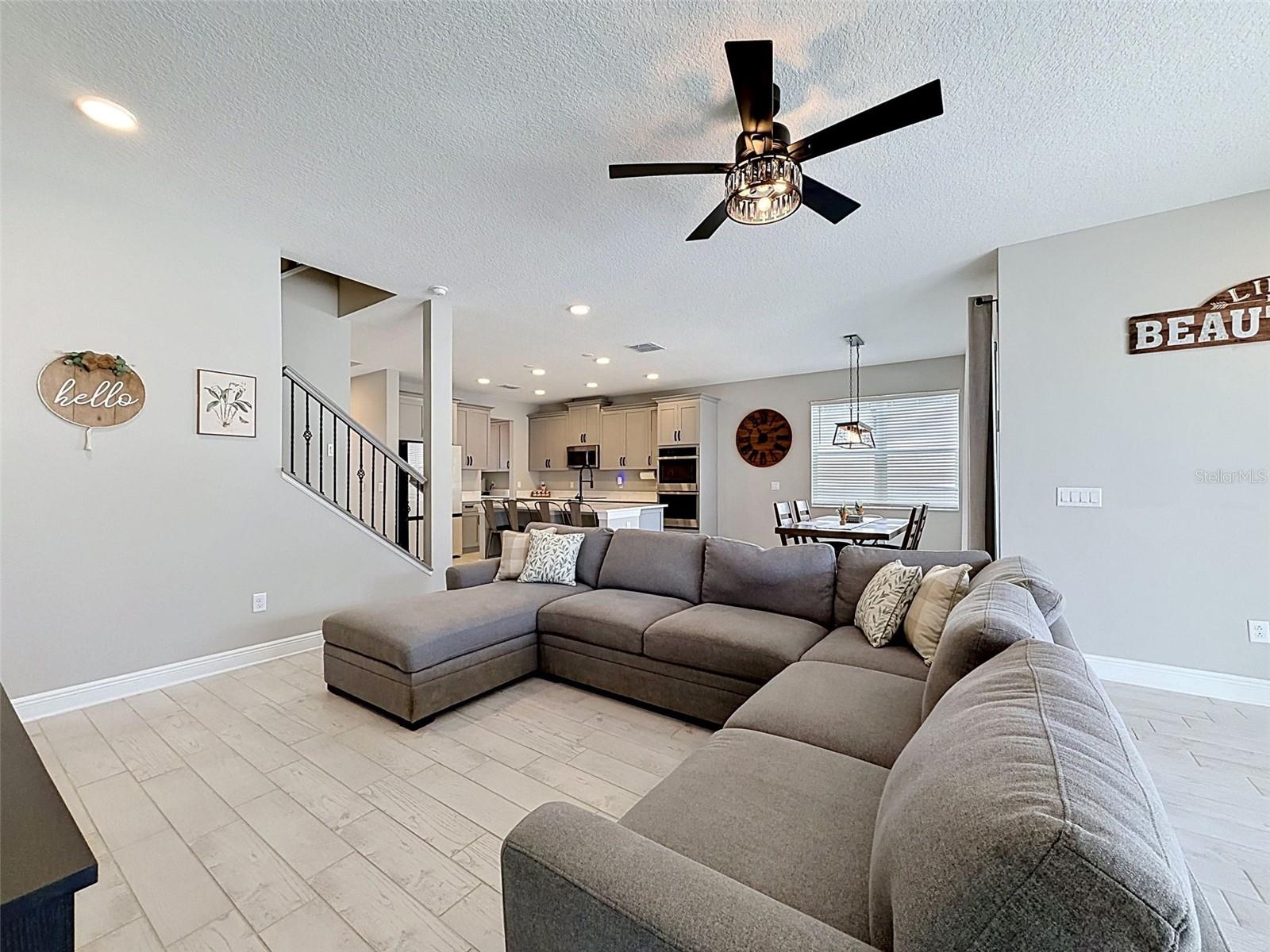 Image 22 of 91 For 33163 Sycamore Leaf Drive