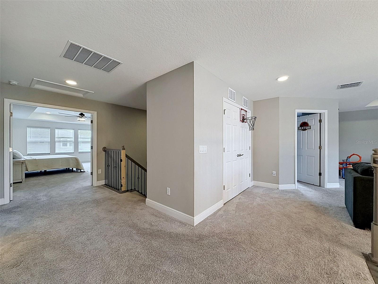 Image 48 of 91 For 33163 Sycamore Leaf Drive