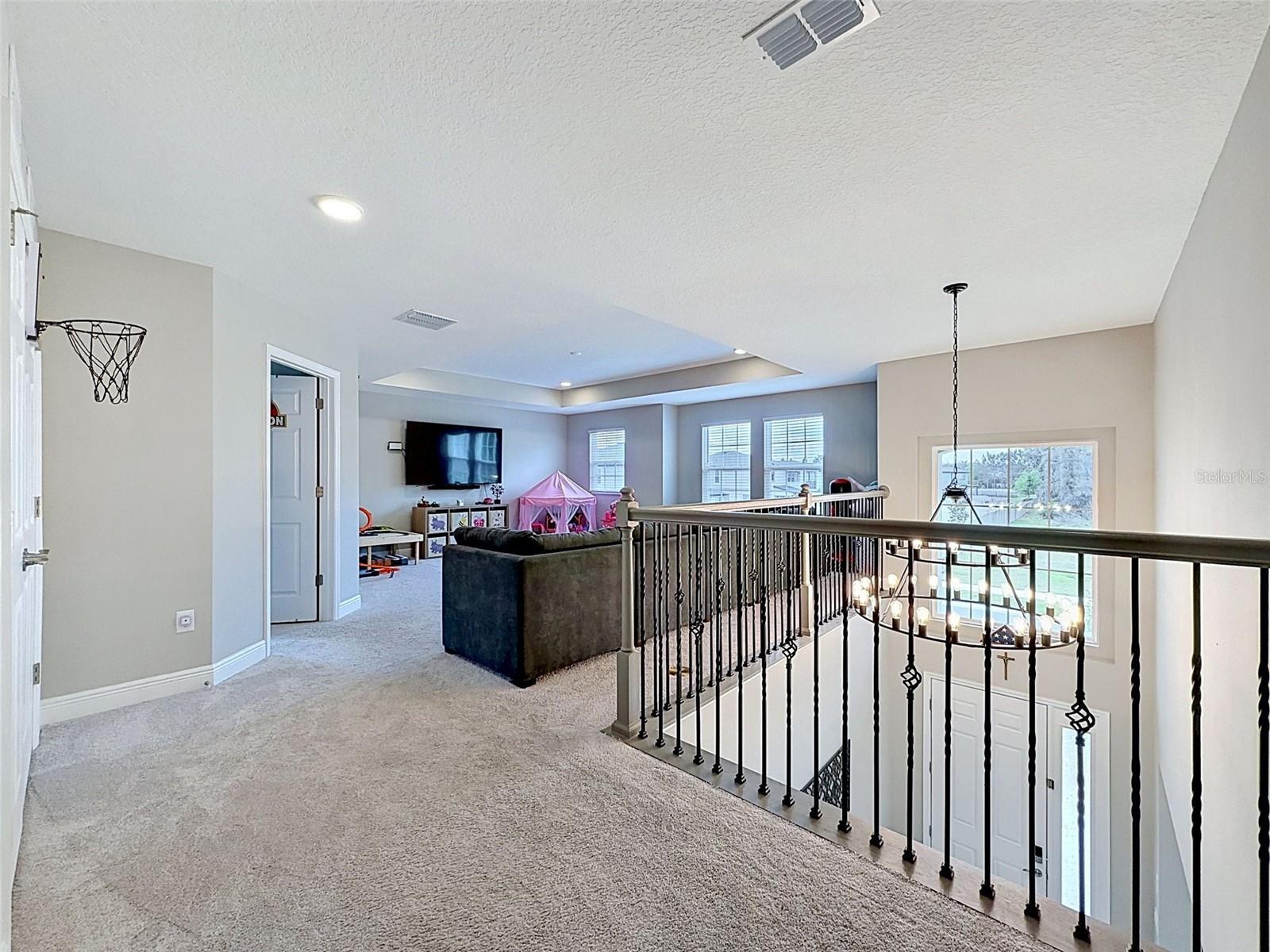 Image 49 of 91 For 33163 Sycamore Leaf Drive