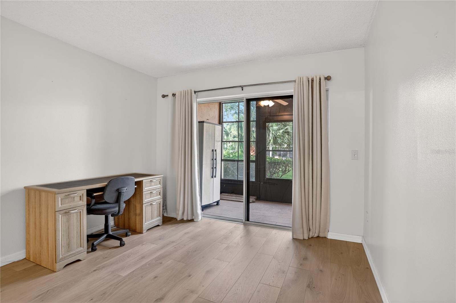 Image 10 of 27 For 1370 Heather Ridge Boulevard 102