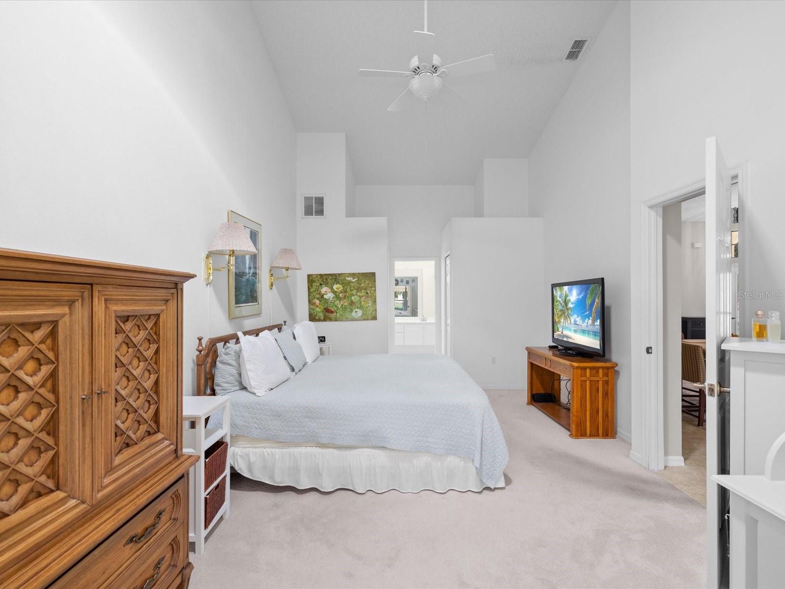Image 18 of 96 For 1462 Shady Brook Court