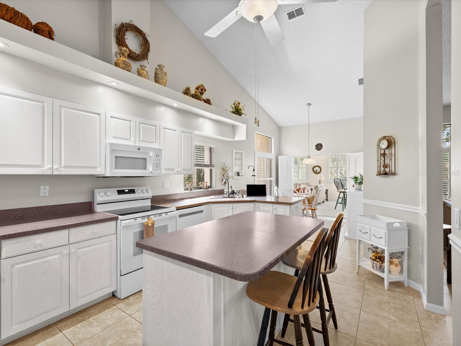 Image 27 of 96 For 1462 Shady Brook Court