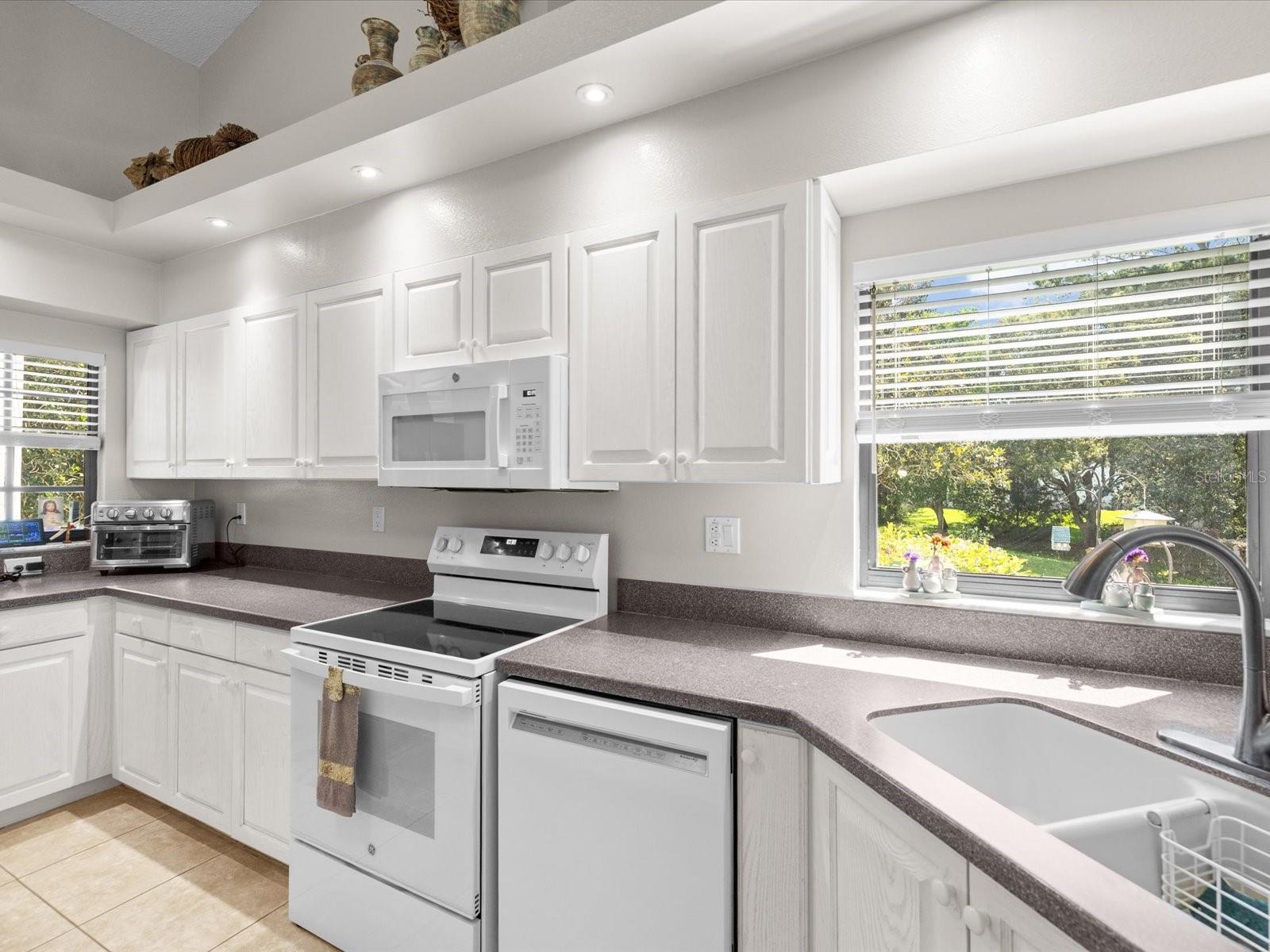 Image 28 of 96 For 1462 Shady Brook Court