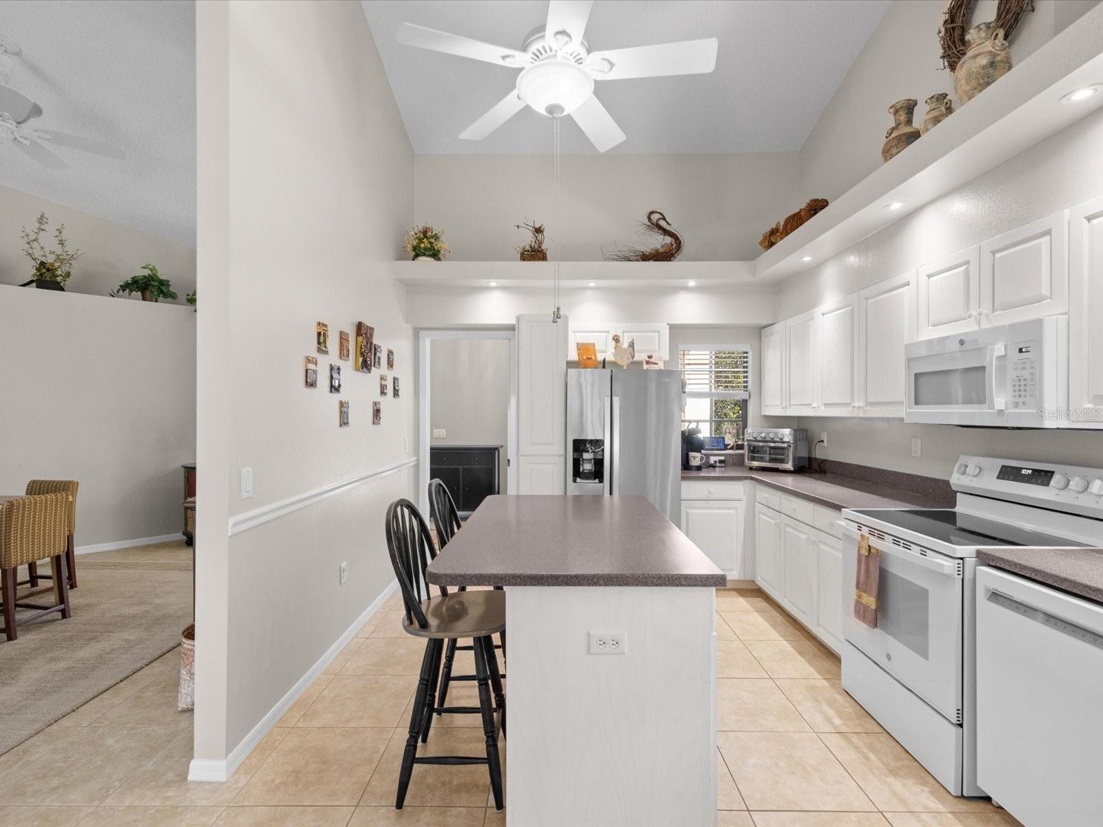 Image 29 of 96 For 1462 Shady Brook Court