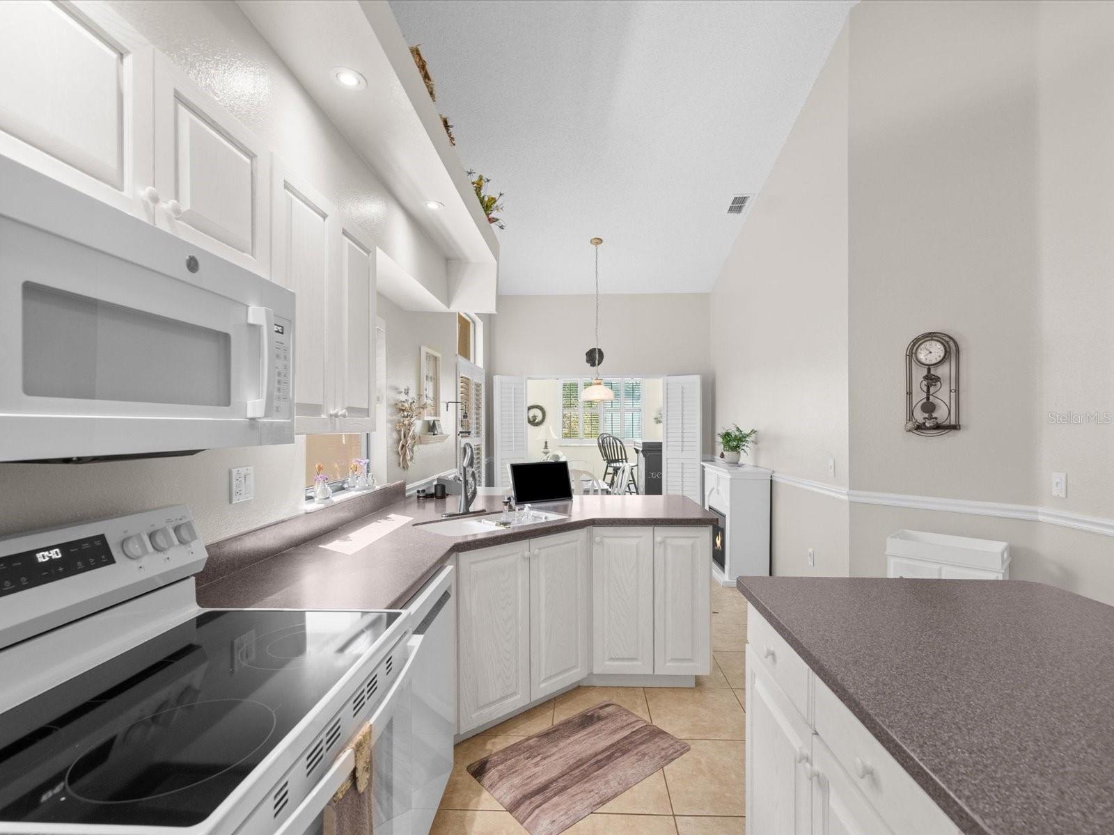 Image 30 of 96 For 1462 Shady Brook Court