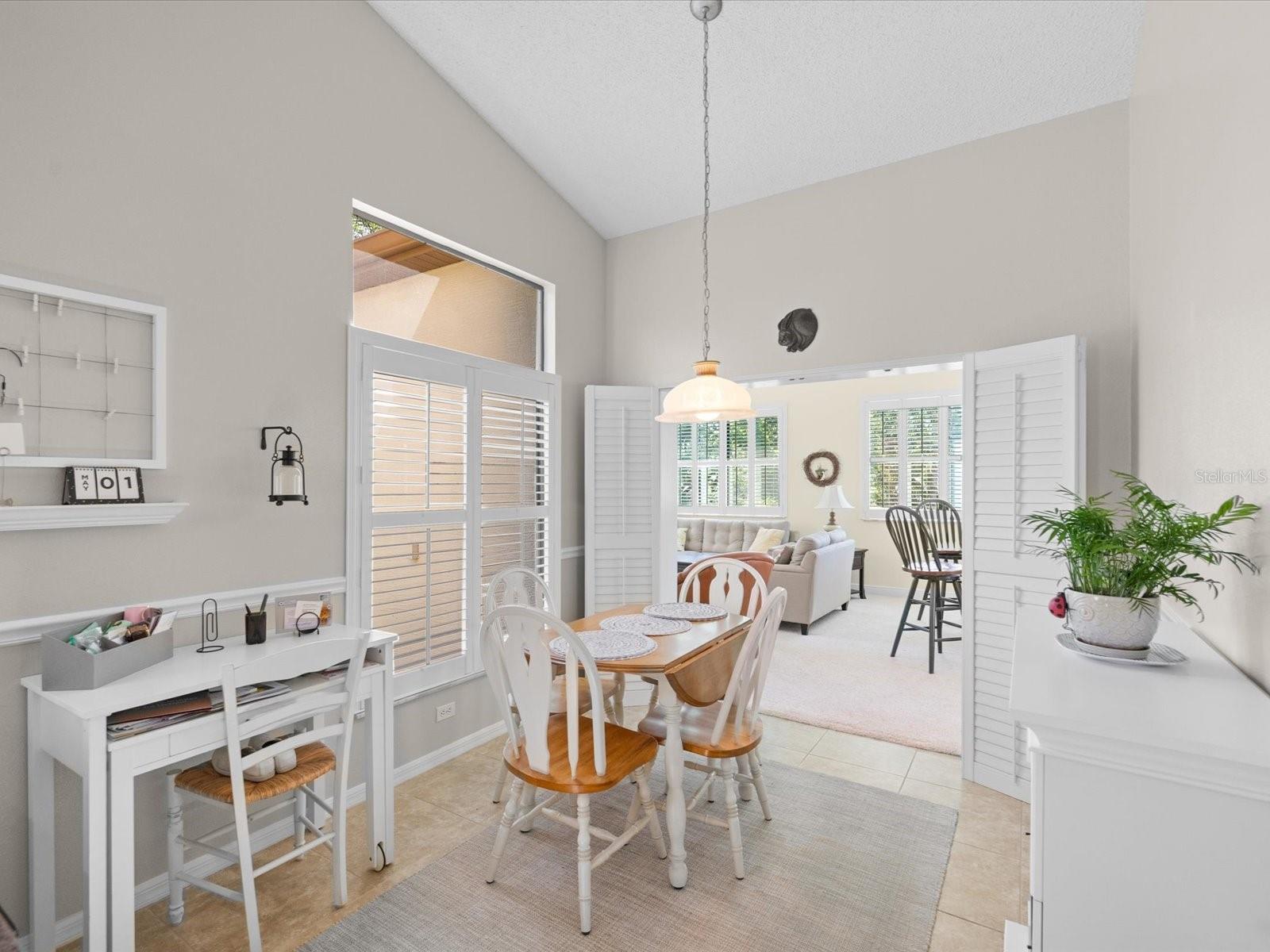 Image 31 of 96 For 1462 Shady Brook Court