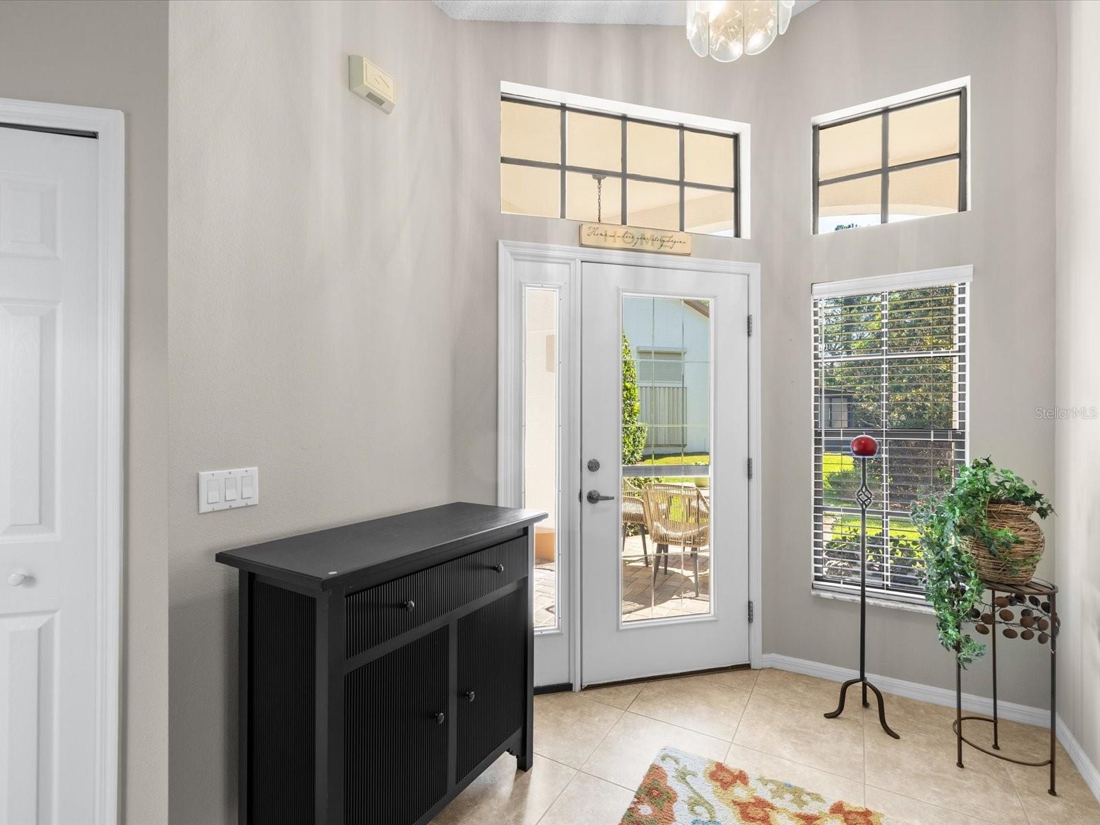 Image 7 of 96 For 1462 Shady Brook Court