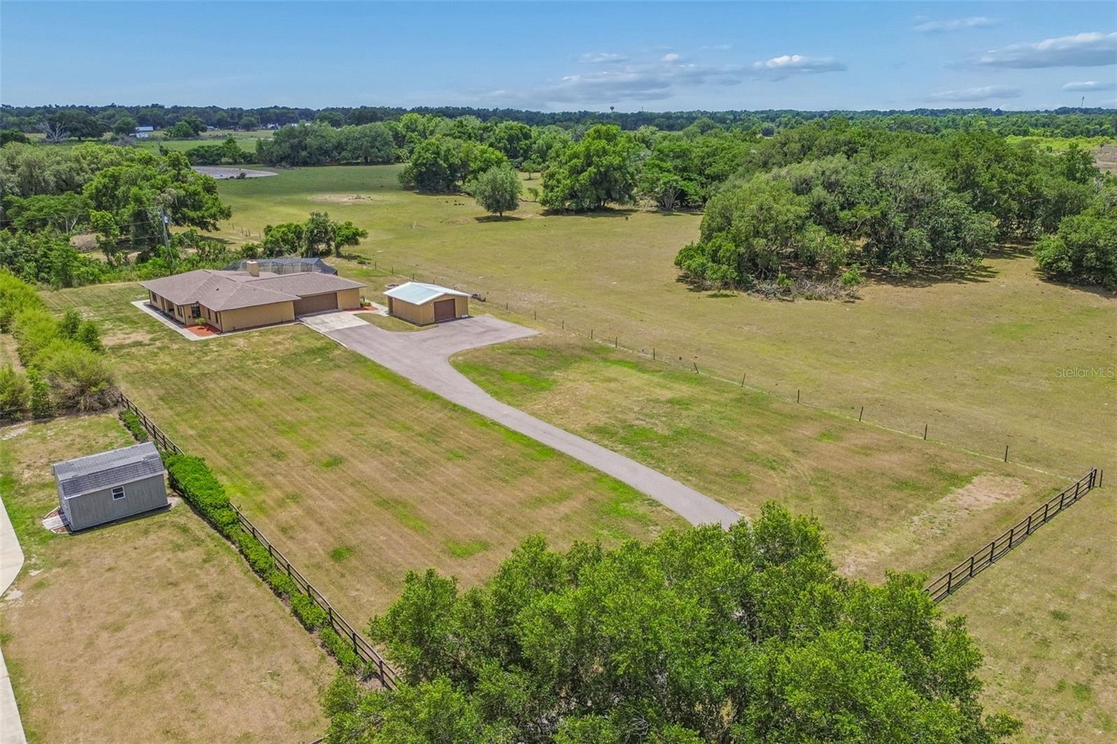 Image 3 of 40 For 3501 Austin Trail Lane