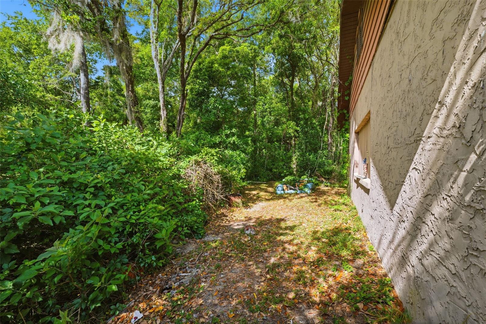 Image 22 of 46 For 6950 Homosassa Trail