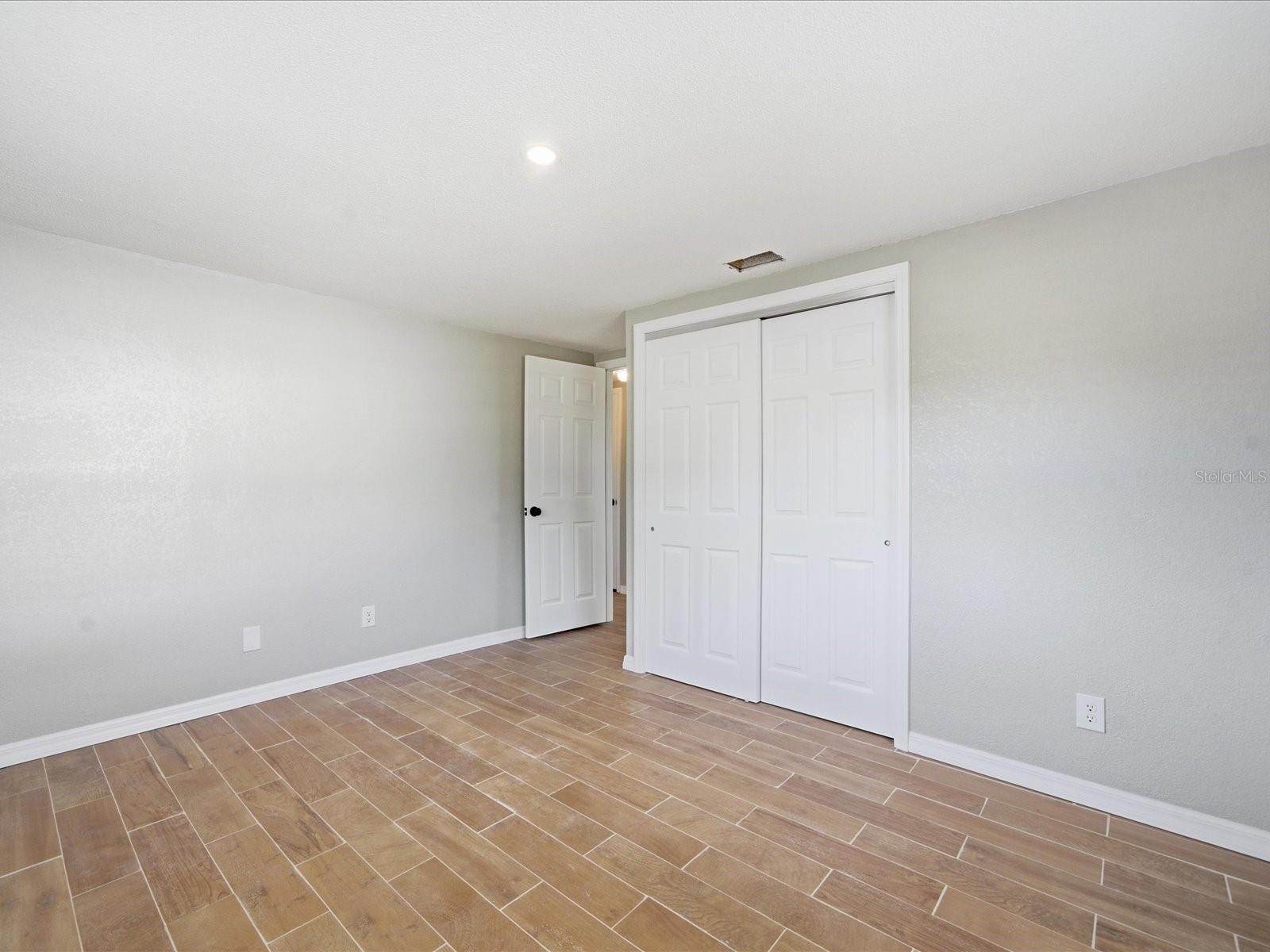 Image 12 of 21 For 18938 Kolb Place
