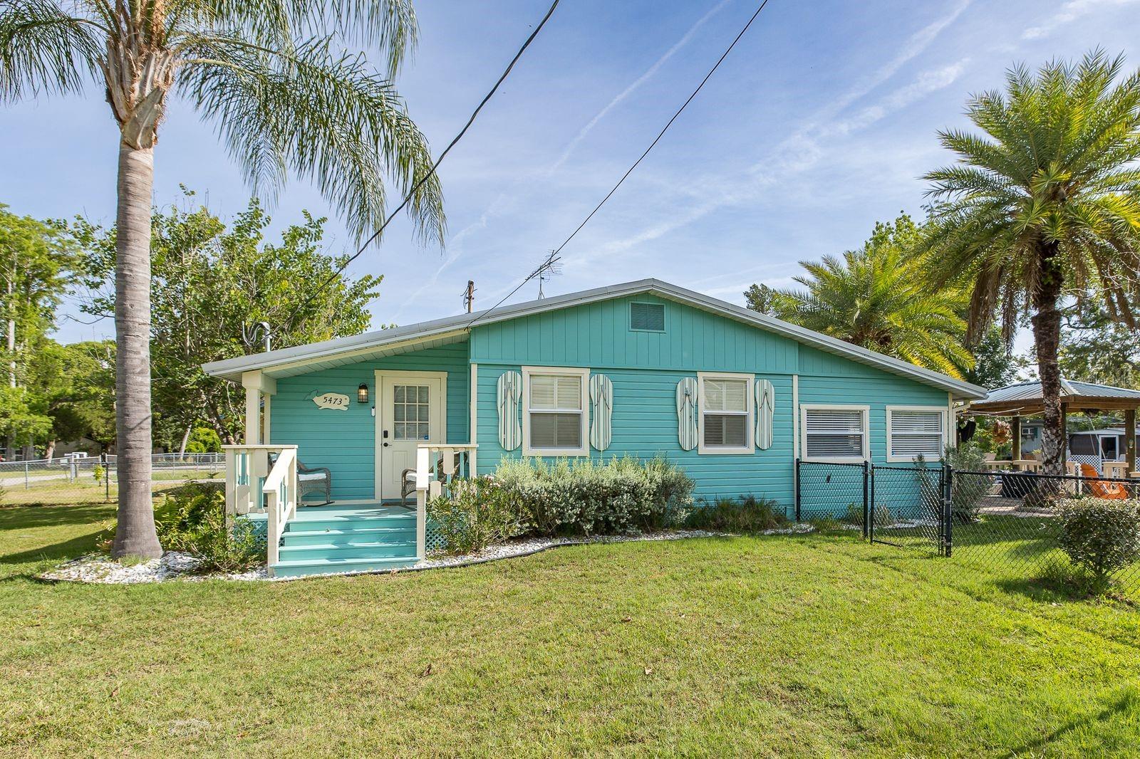 Image 34 of 51 For 5473 Darlene Street