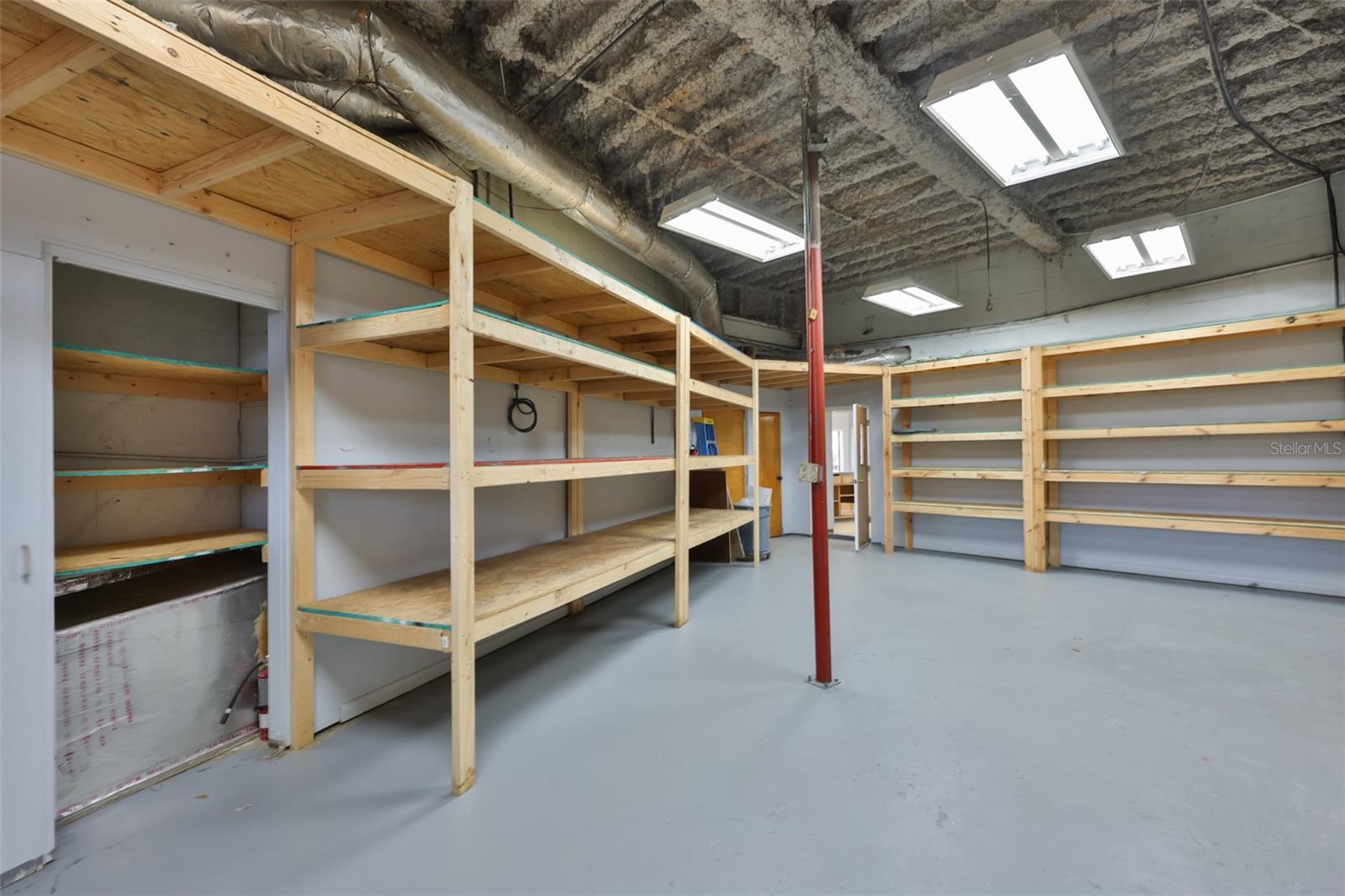 Image 18 of 24 For 1801 28th Street N