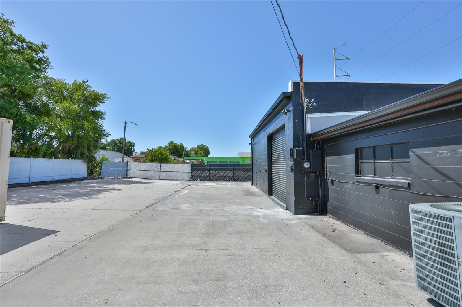 Image 21 of 24 For 1801 28th Street N