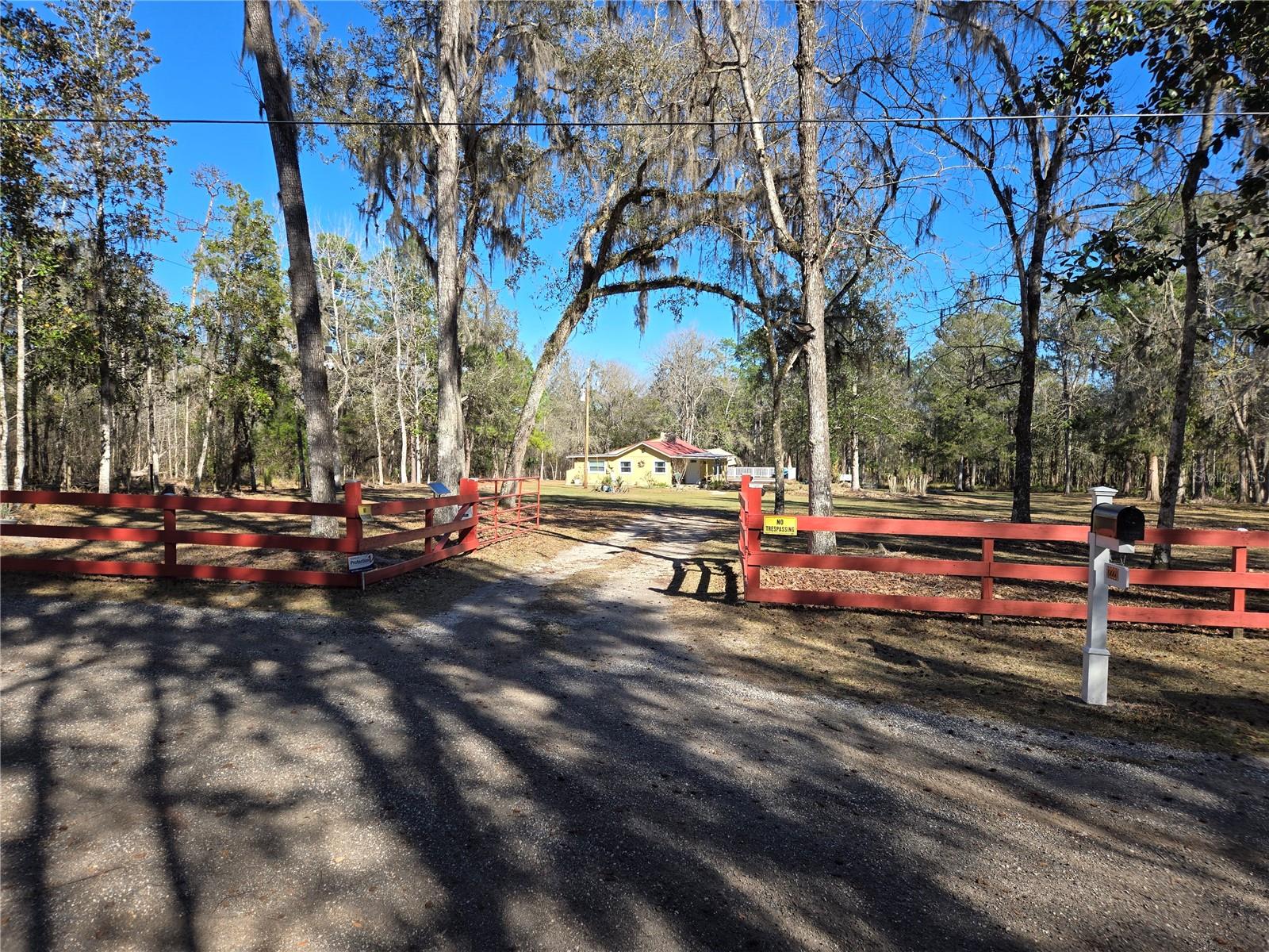Listing Details for 12220 Timber Lane, BROOKSVILLE, FL 34601