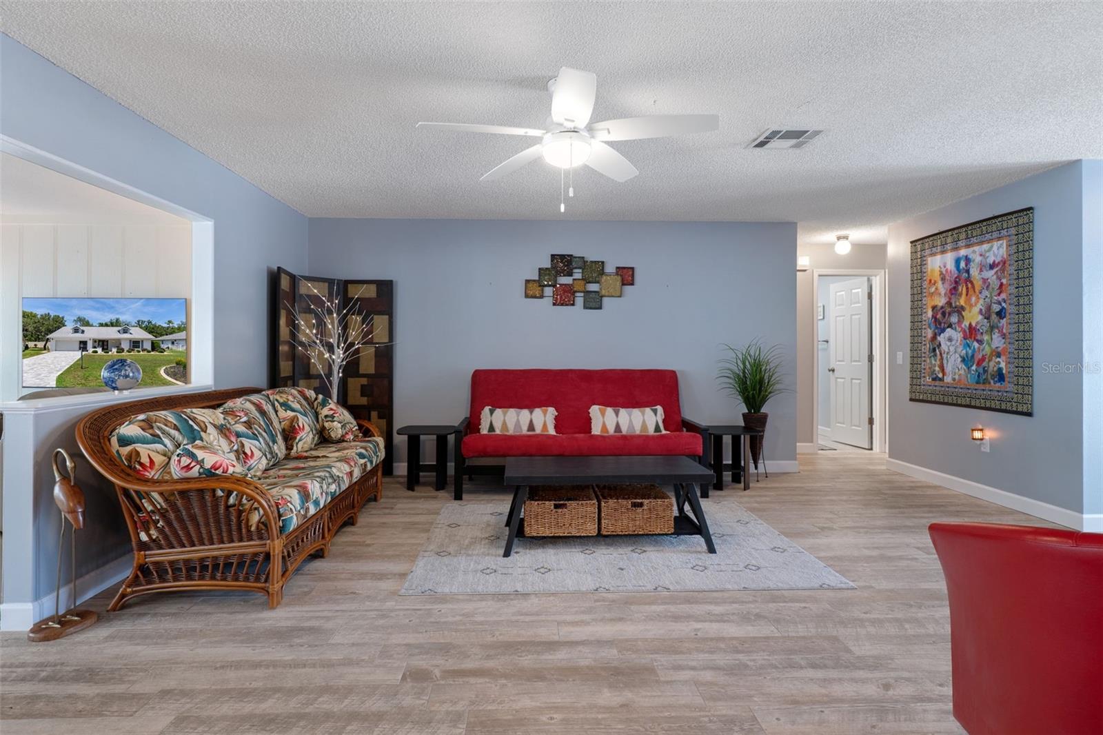 Image 10 of 85 For 2643 Royal Ridge Drive