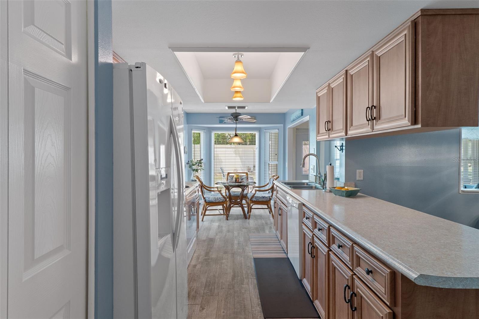 Image 16 of 85 For 2643 Royal Ridge Drive