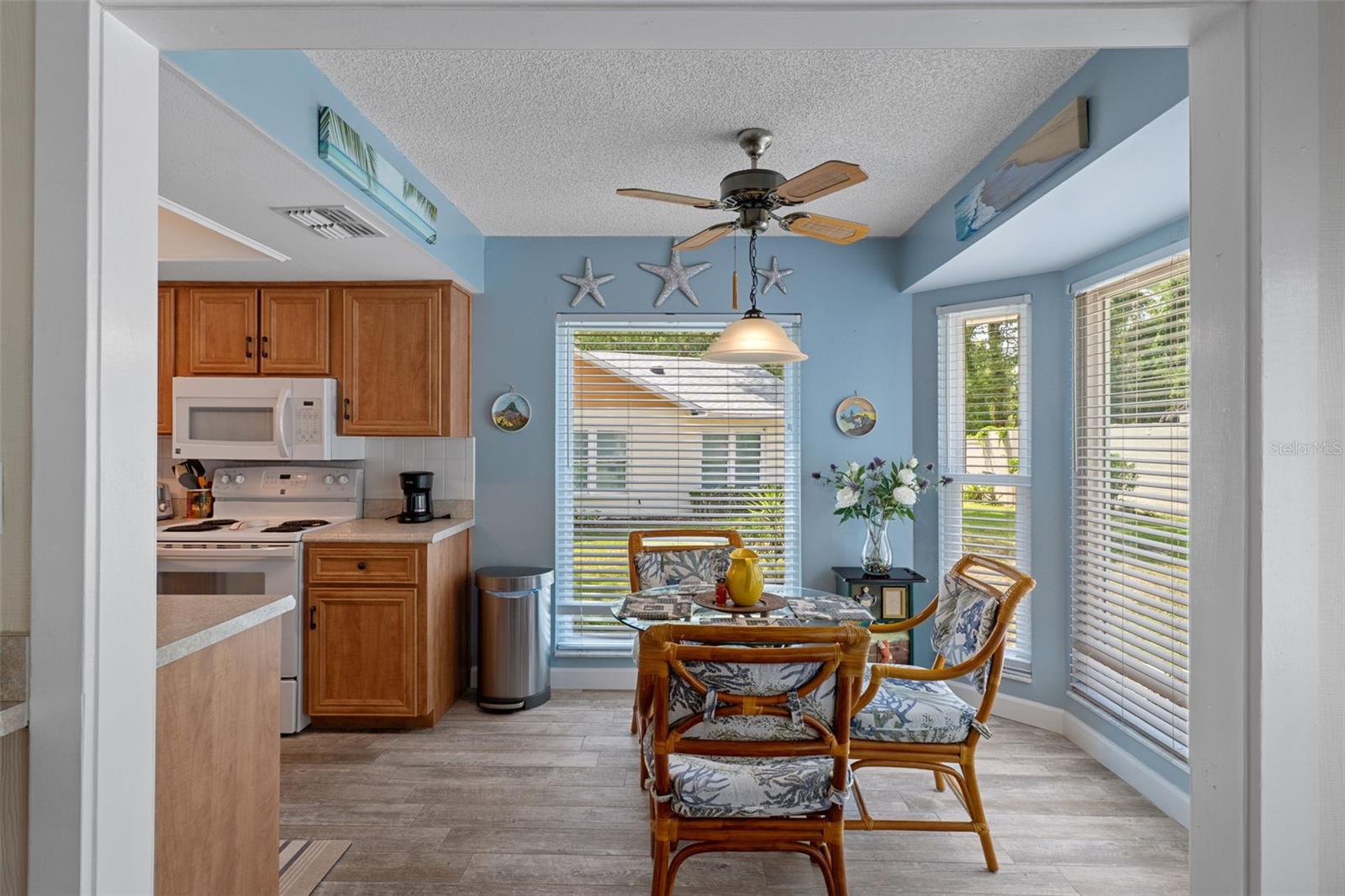 Image 19 of 85 For 2643 Royal Ridge Drive