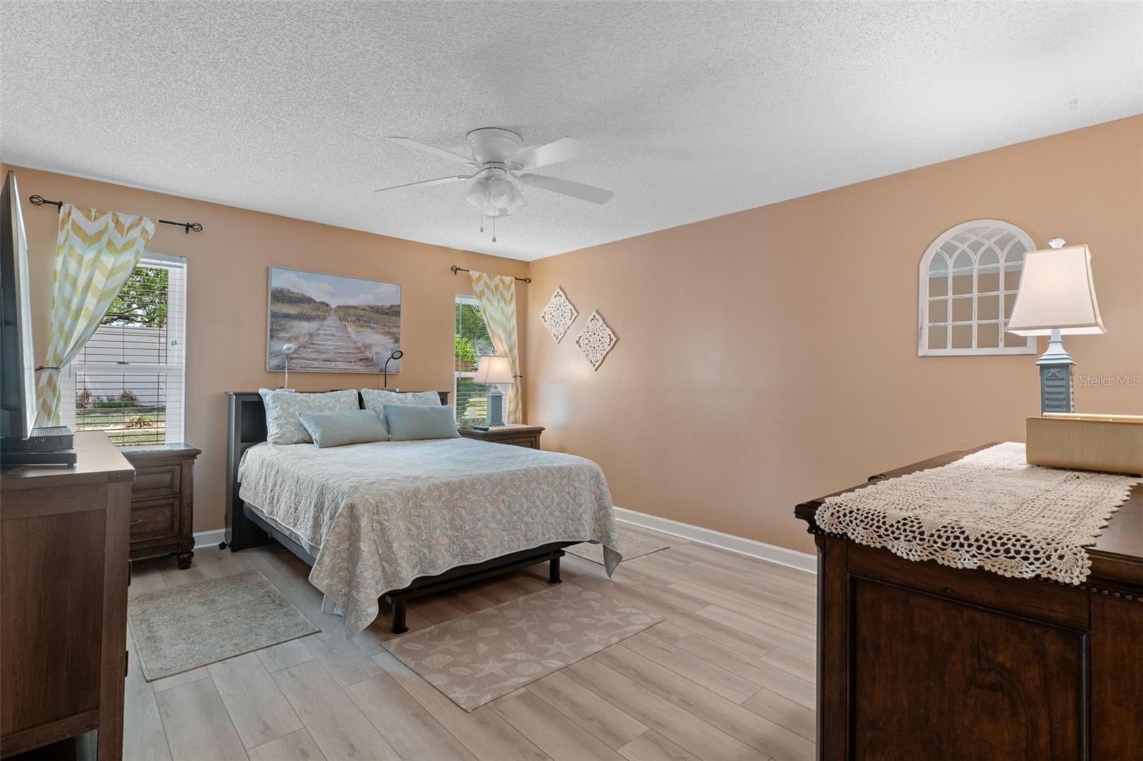 Image 23 of 85 For 2643 Royal Ridge Drive