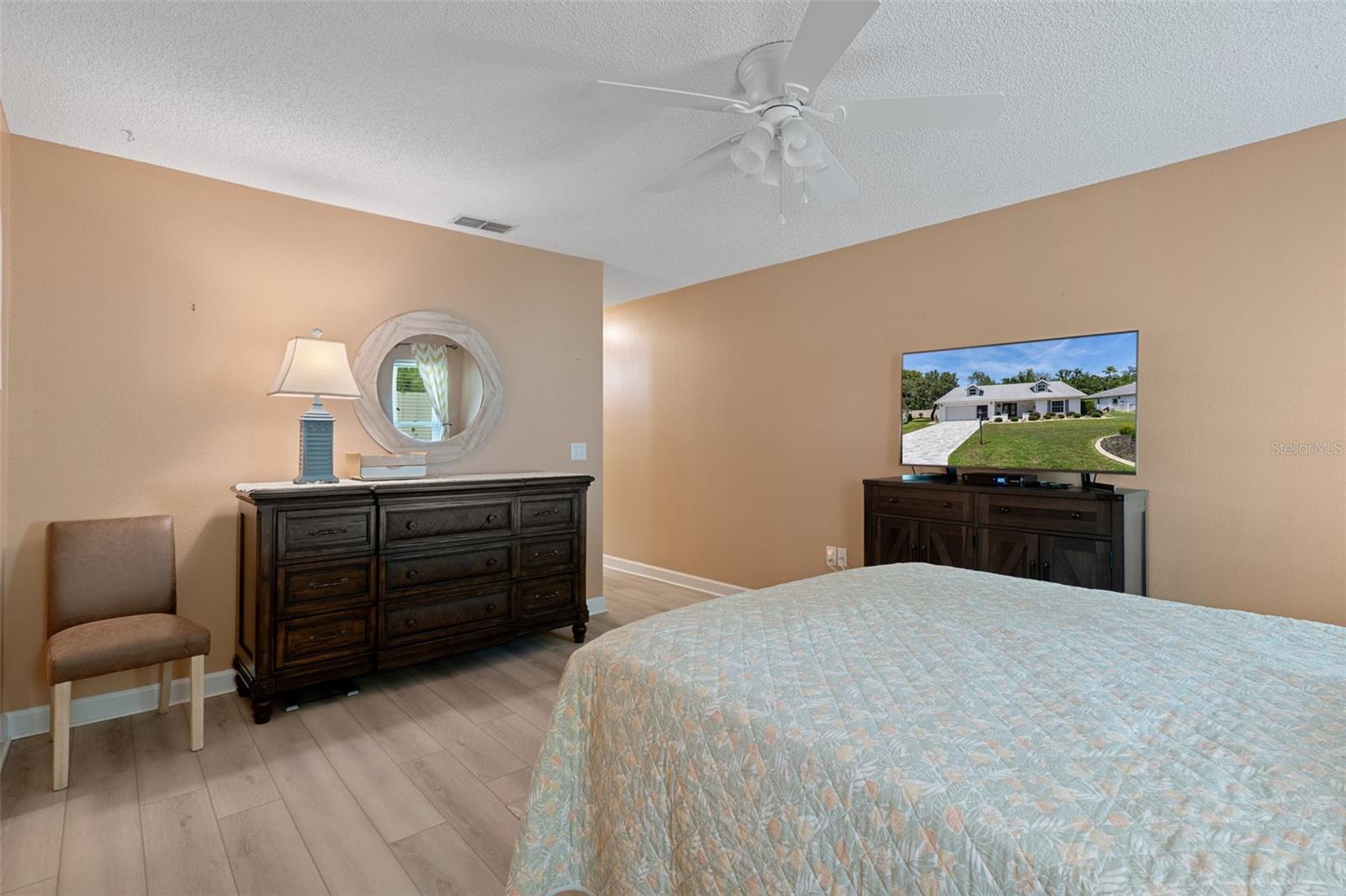 Image 24 of 85 For 2643 Royal Ridge Drive