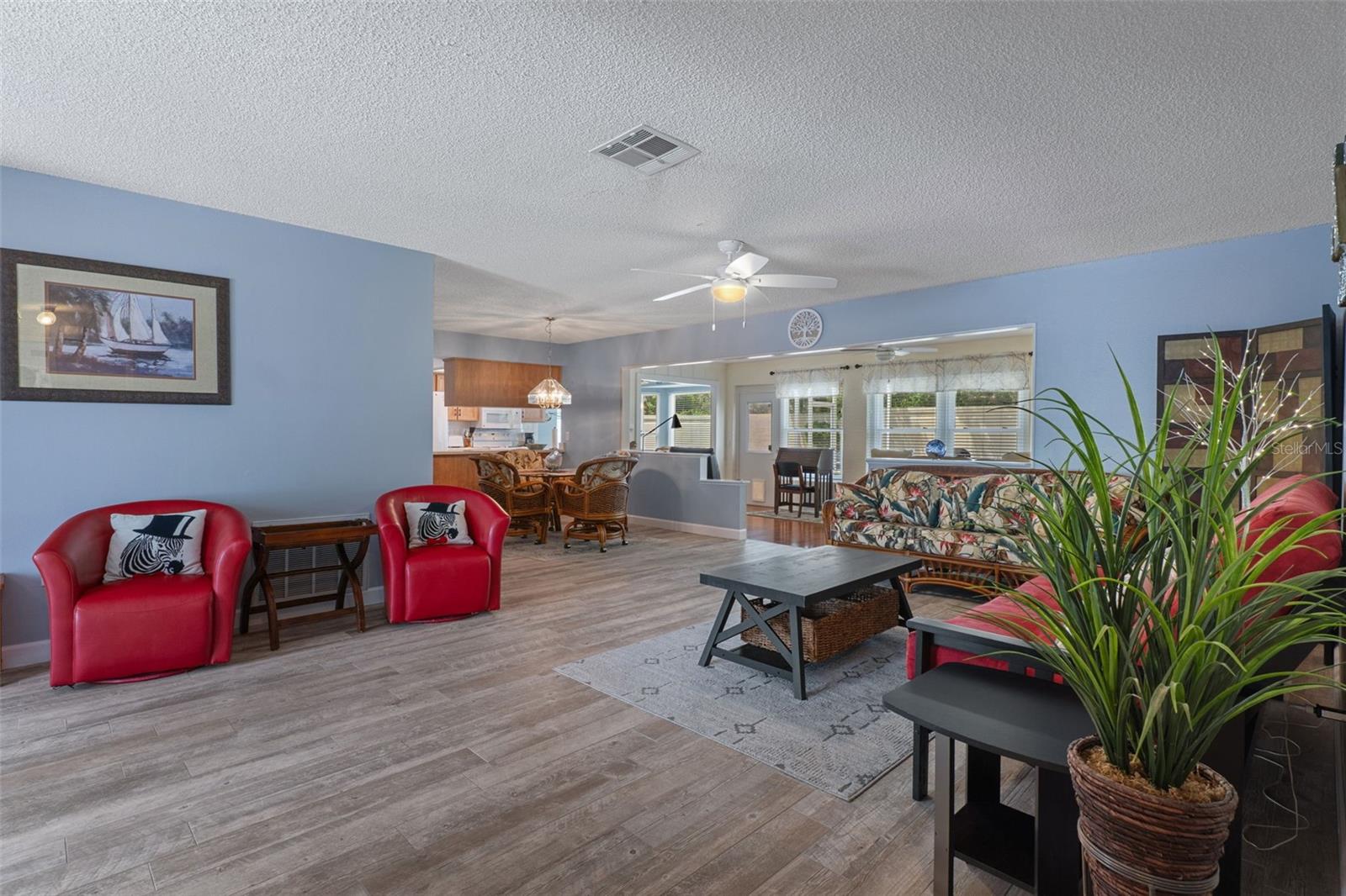 Image 9 of 85 For 2643 Royal Ridge Drive